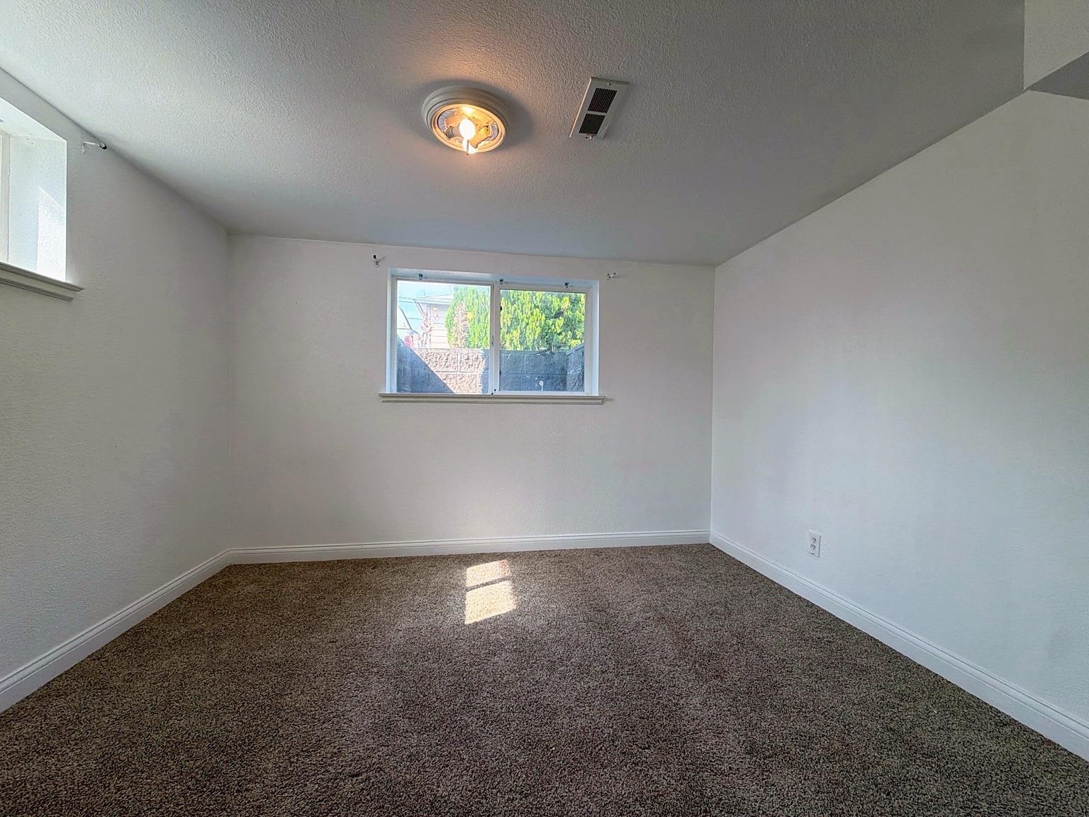 4015 N Ash St - Photo 15