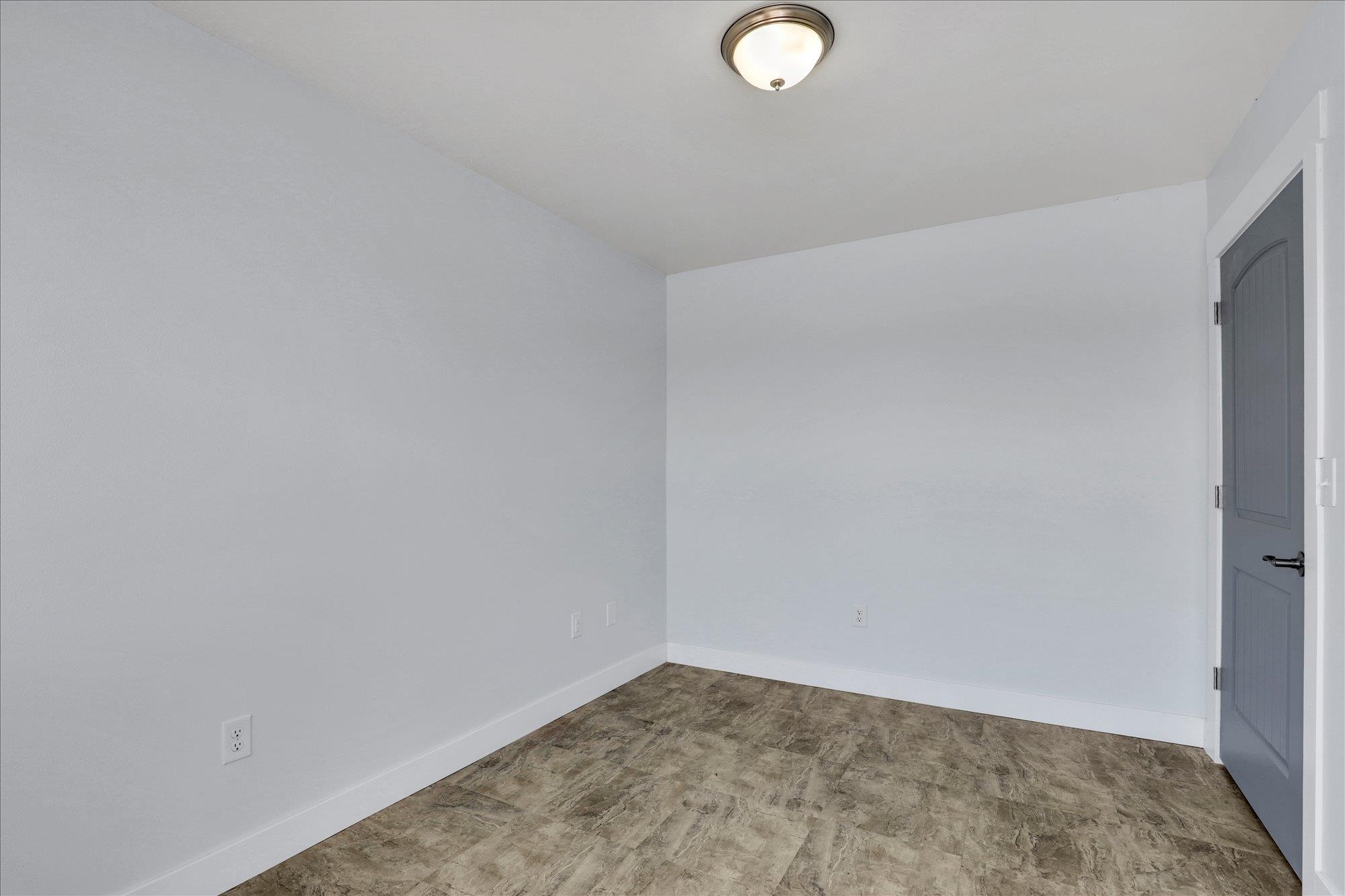 13217 E Trent Ave - Photo 8