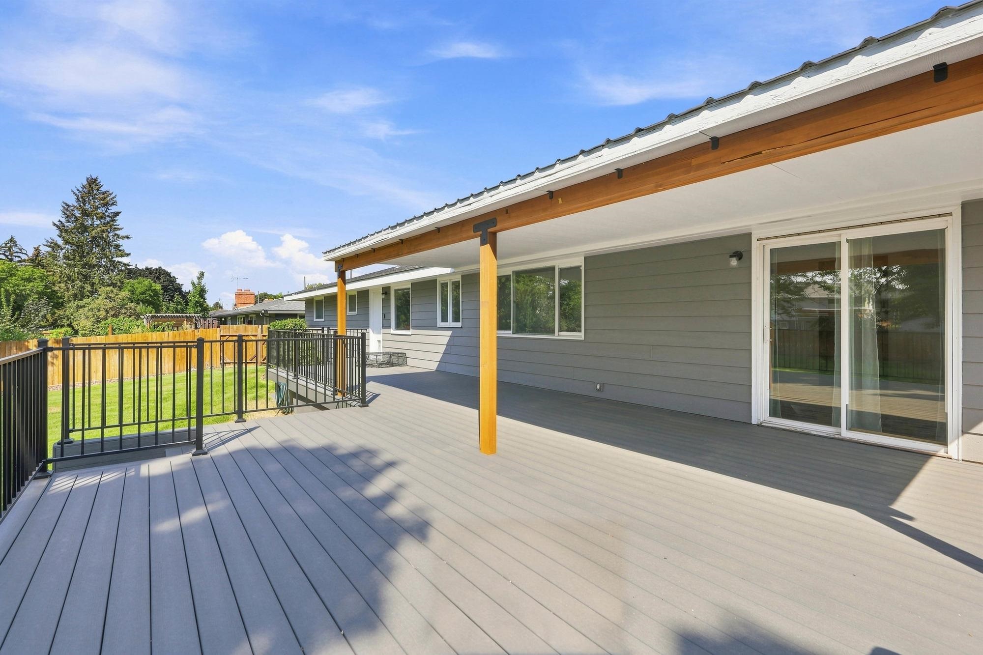 10510 E Desmet Ave - Photo 23