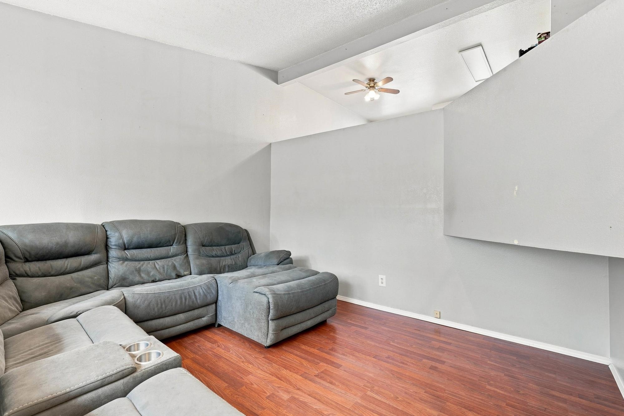 2101 E 6th Ave - Photo 5