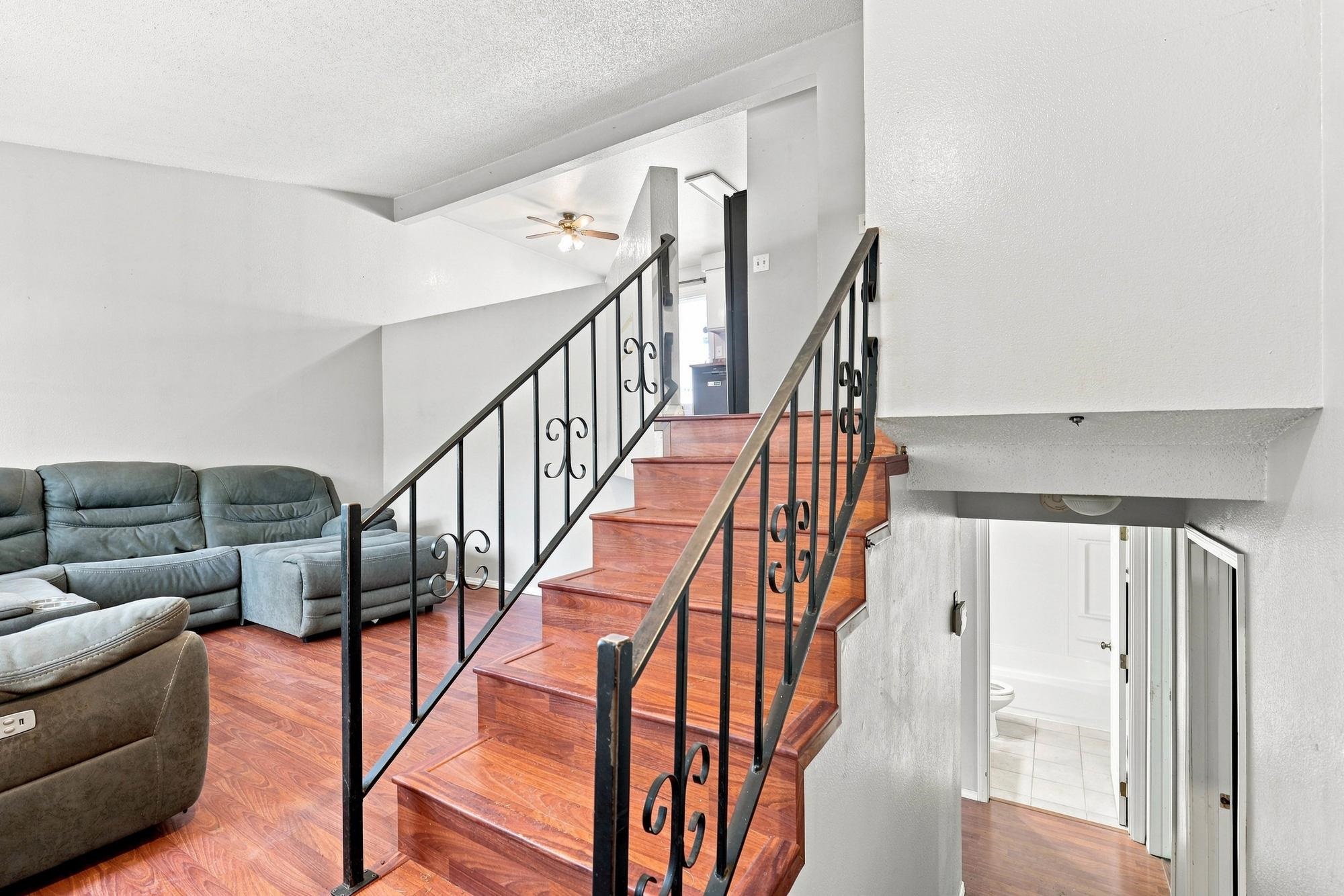 2101 E 6th Ave - Photo 6