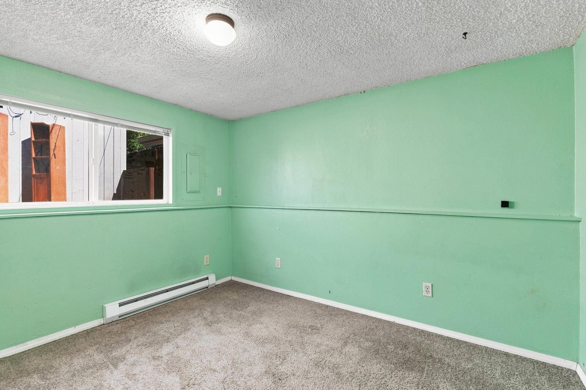 2101 E 6th Ave - Photo 17