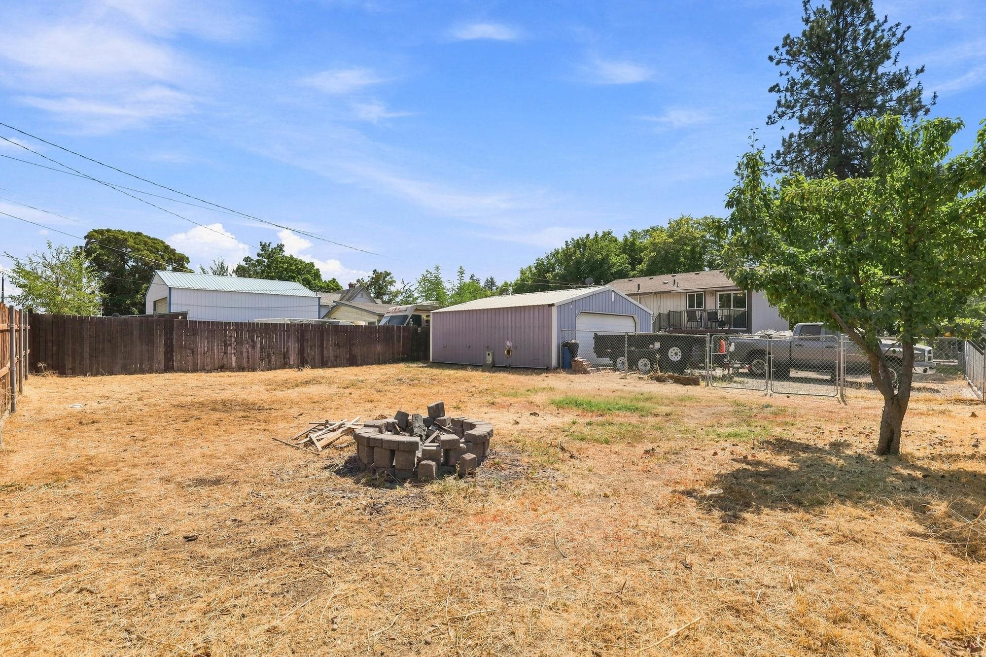2101 E 6th Ave - Photo 26