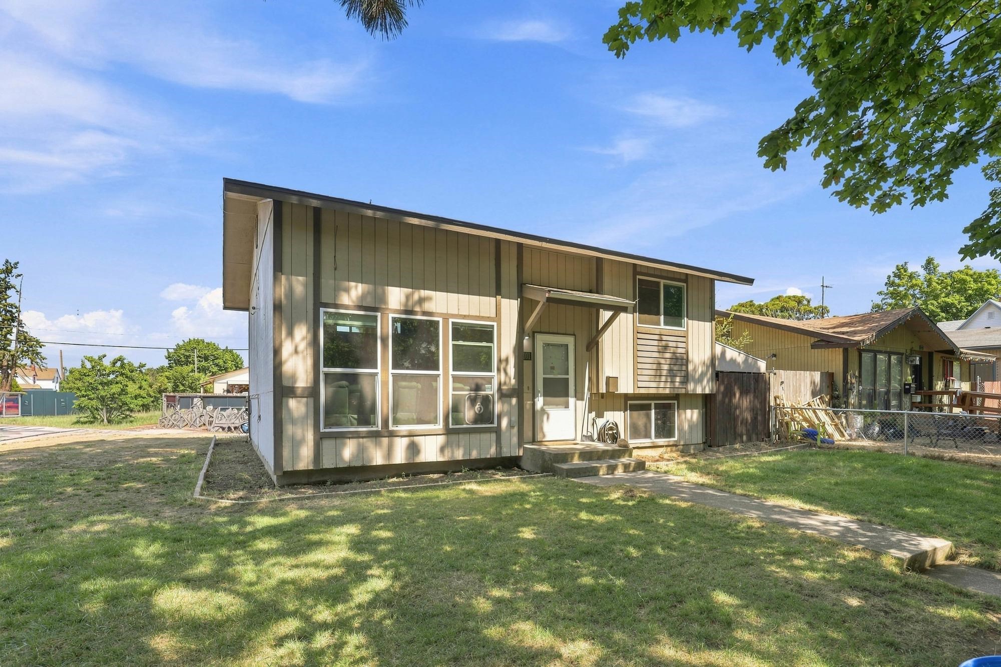 2101 E 6th Ave - Photo 32