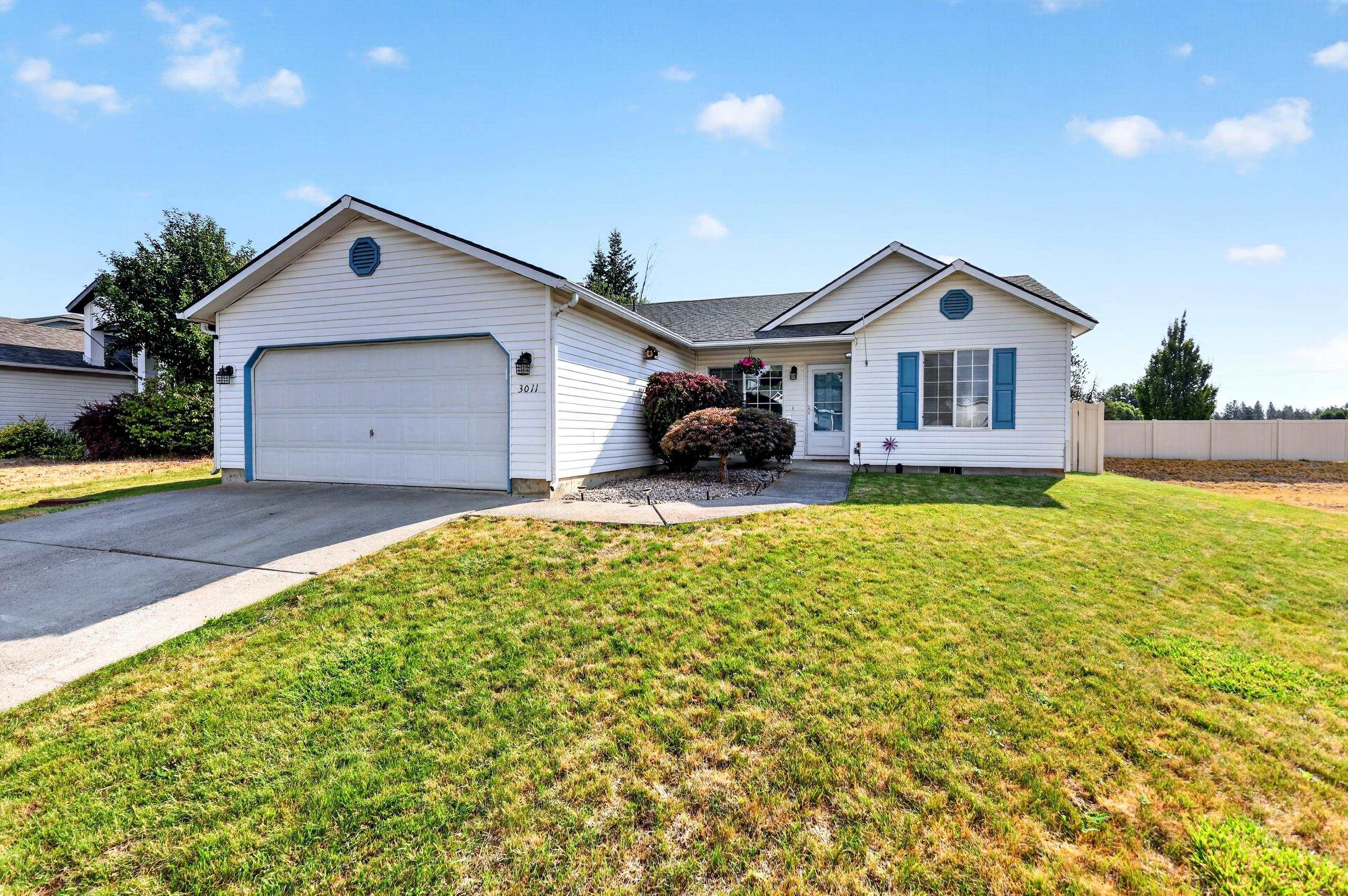3011 MEADOW GLEN Ln - Photo 2
