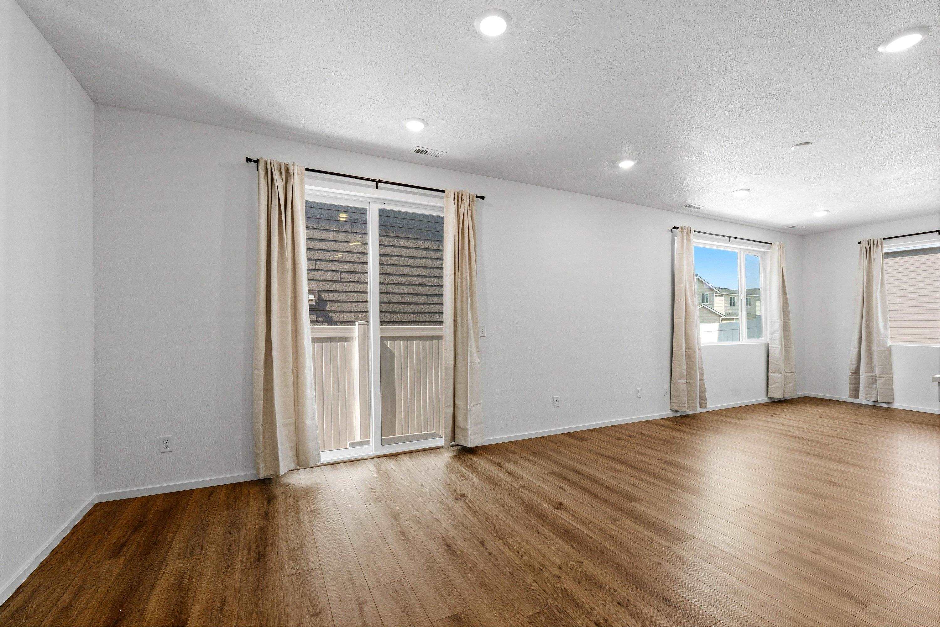 24814 E Coopers Hawk Ln - Photo 8