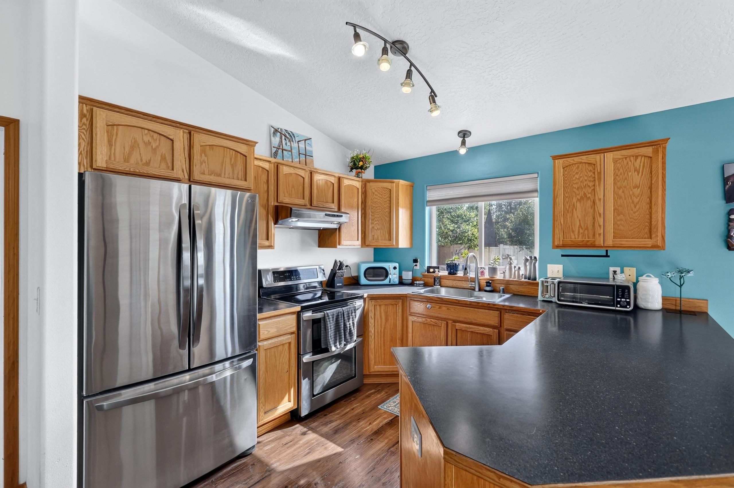 3011 MEADOW GLEN Ln - Photo 17