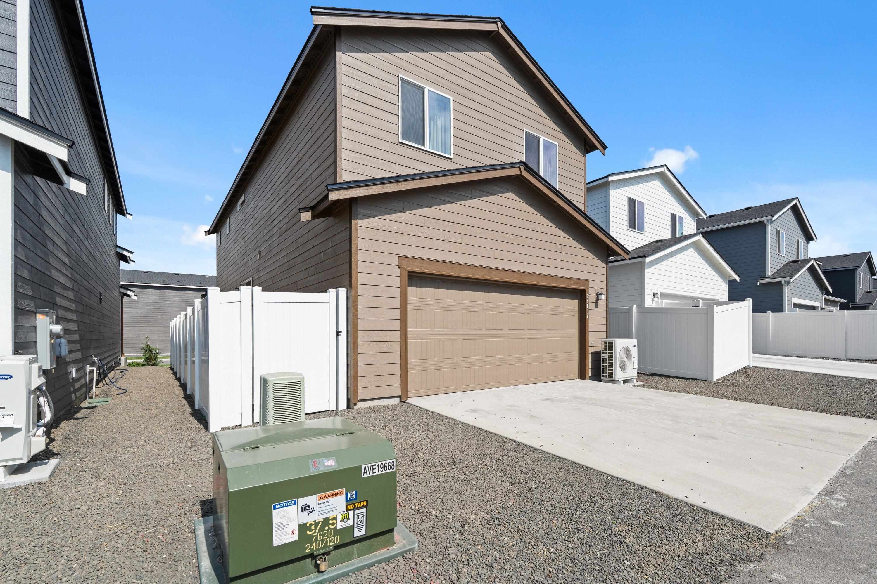 24814 E Coopers Hawk Ln - Photo 34