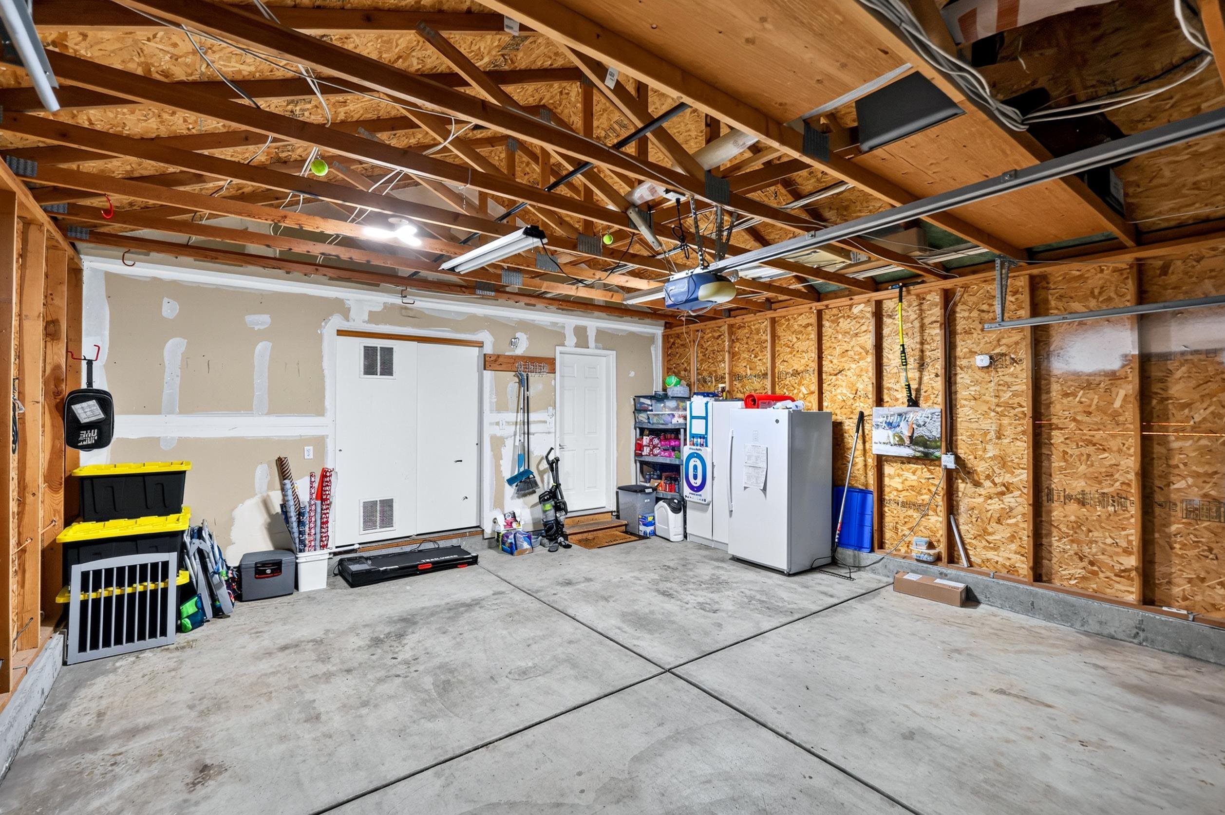3011 MEADOW GLEN Ln - Photo 35
