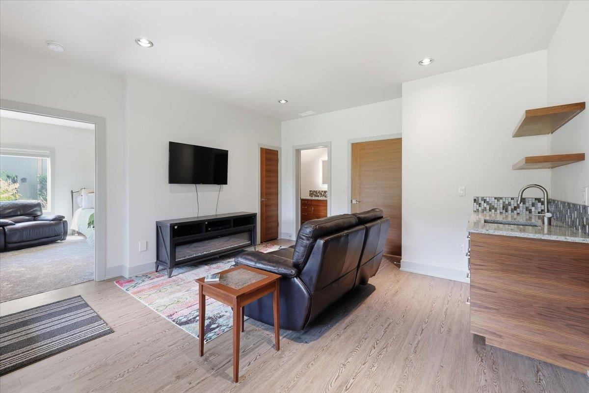 2311 S Jelsa Rosa Ln - Photo 25