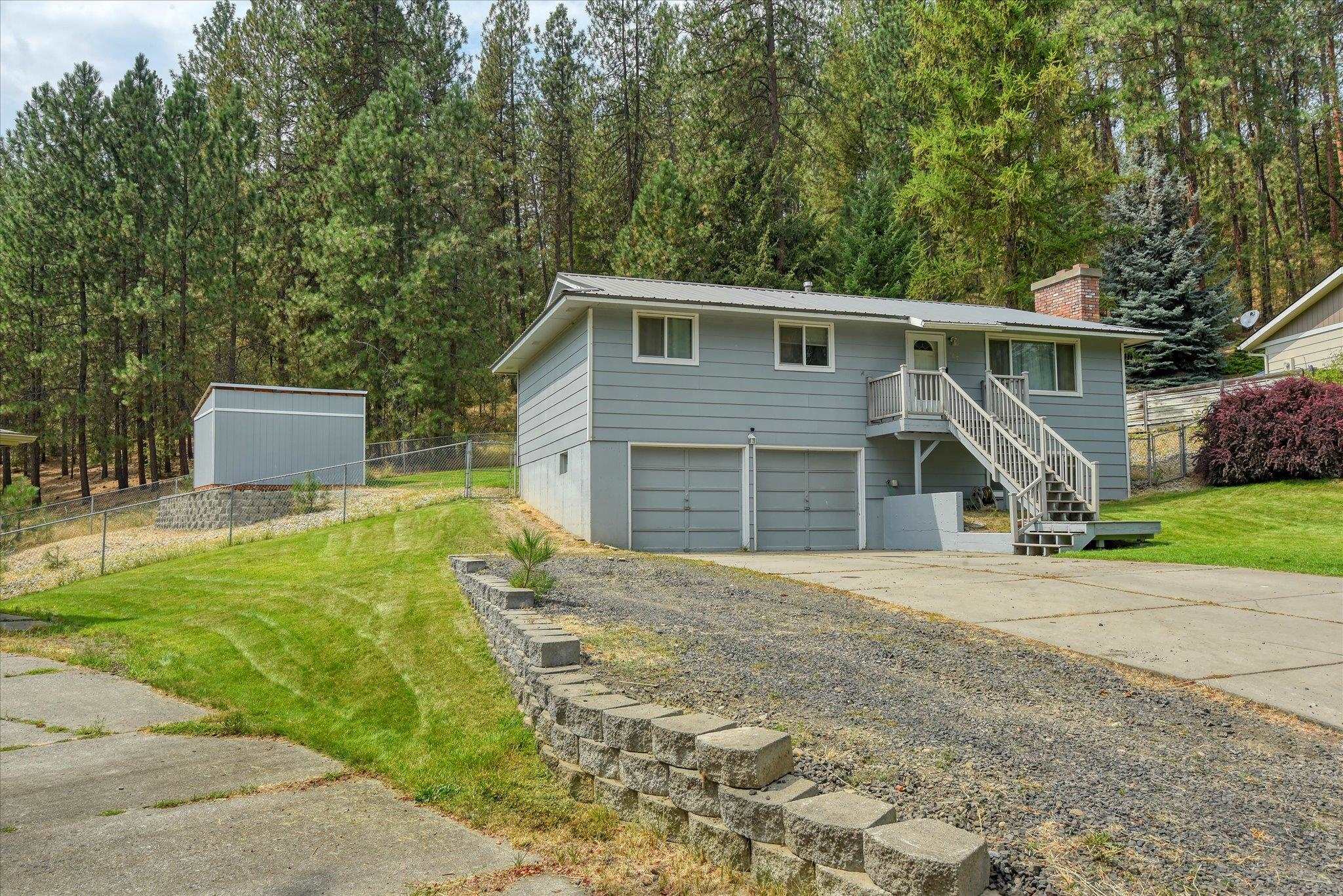 509 E Parkhill Dr - Photo 2