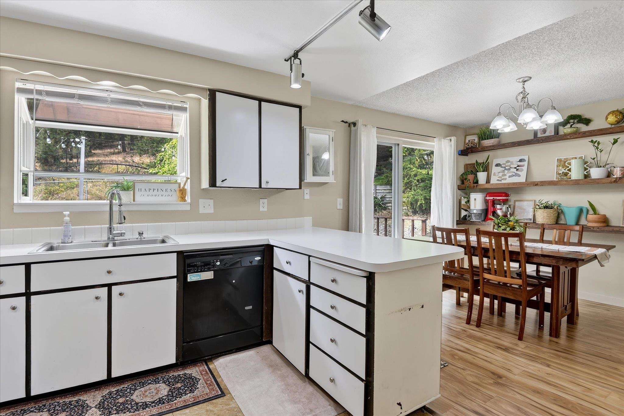 509 E Parkhill Dr - Photo 8