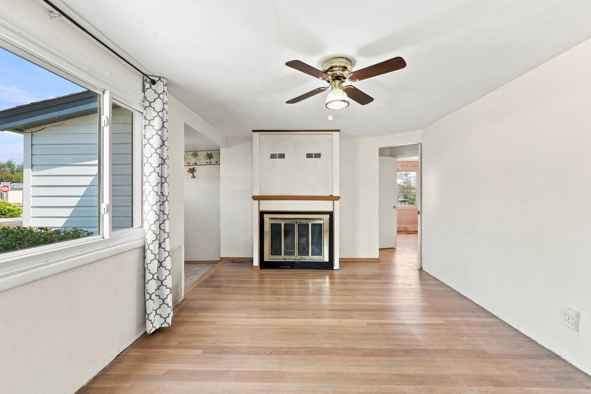 1318 E Ermina Ave - Photo 5