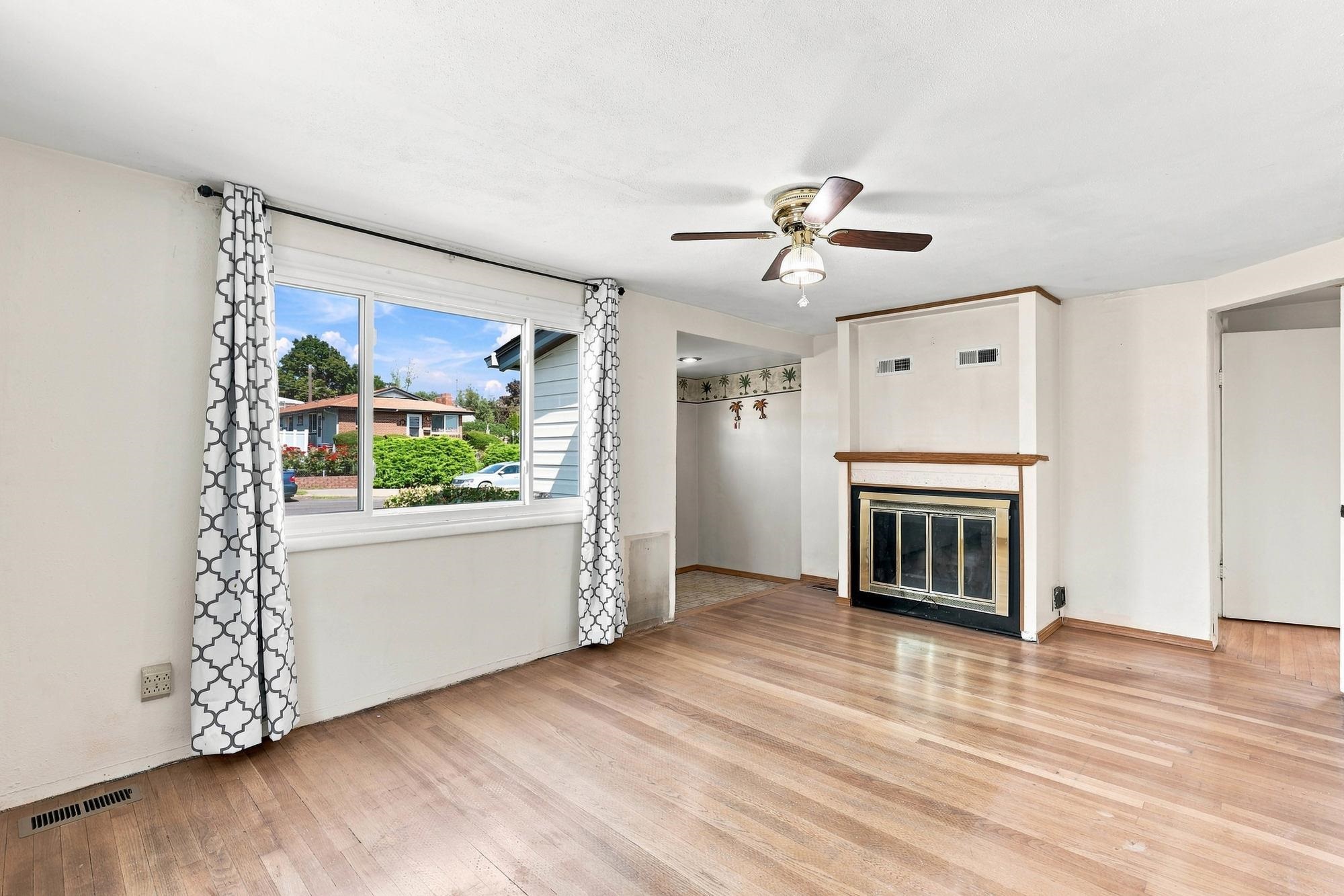 1318 E Ermina Ave - Photo 7