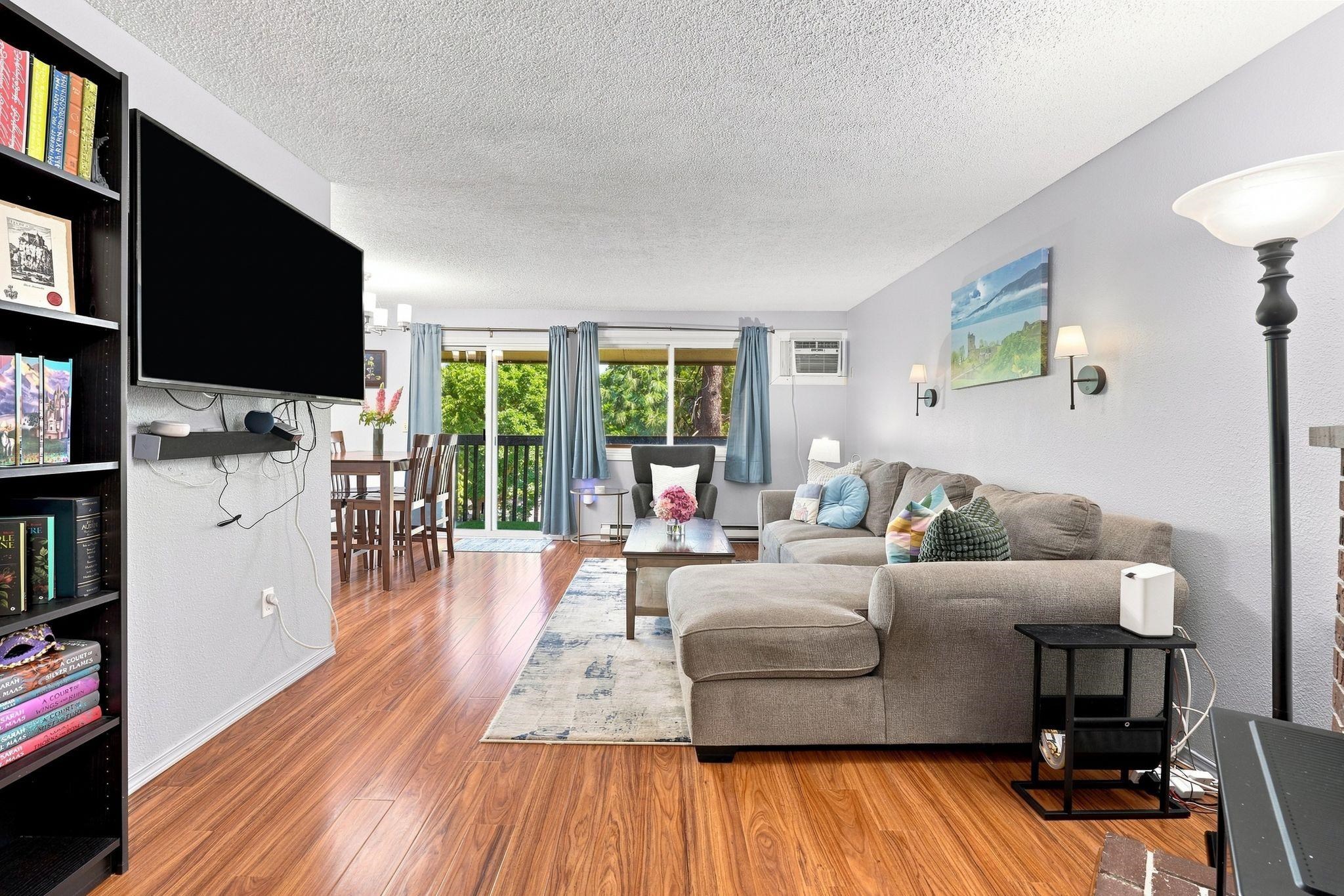 1416 S Grand Blvd - Photo 6
