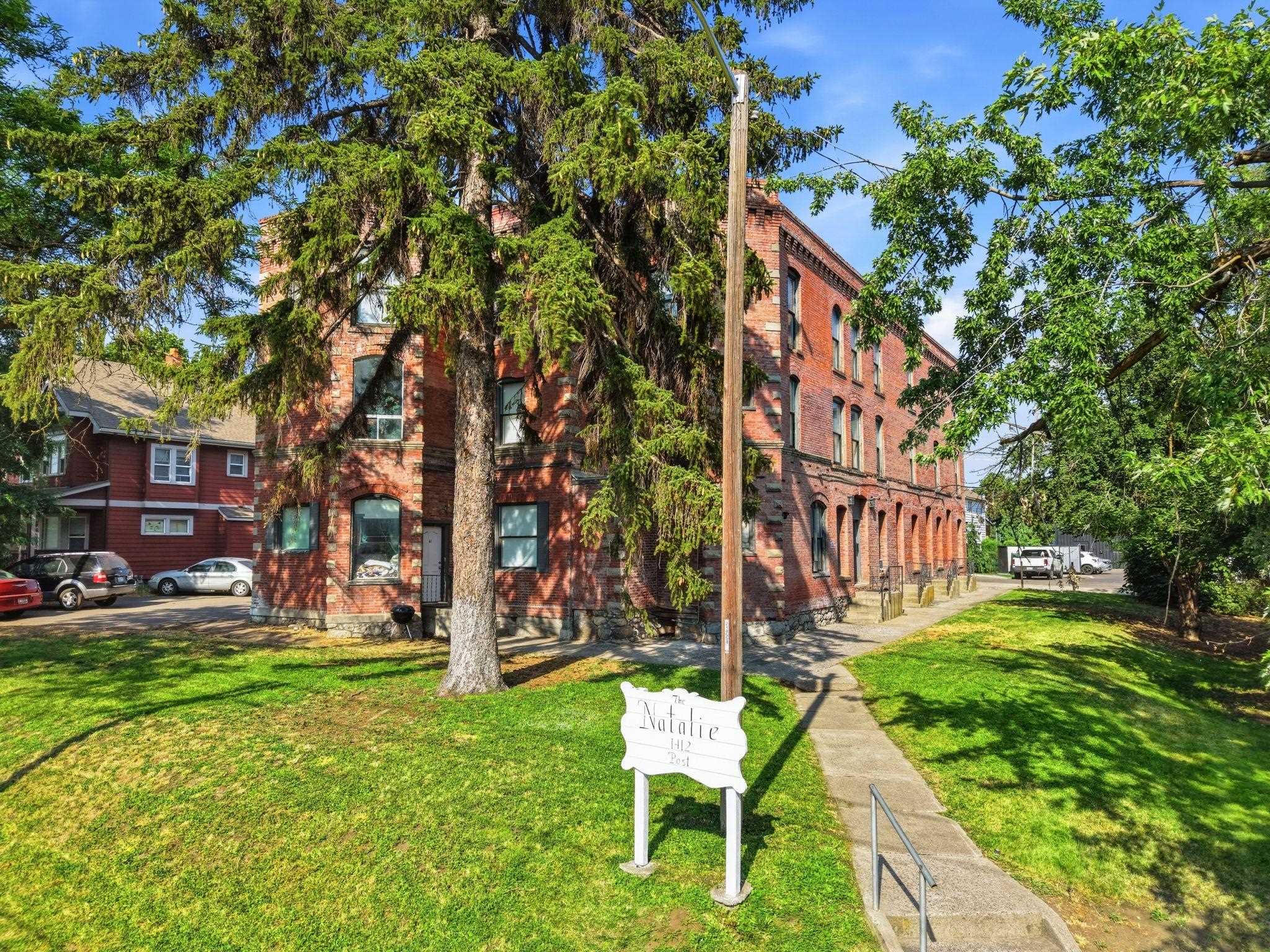 1412 N Post St - Photo 1