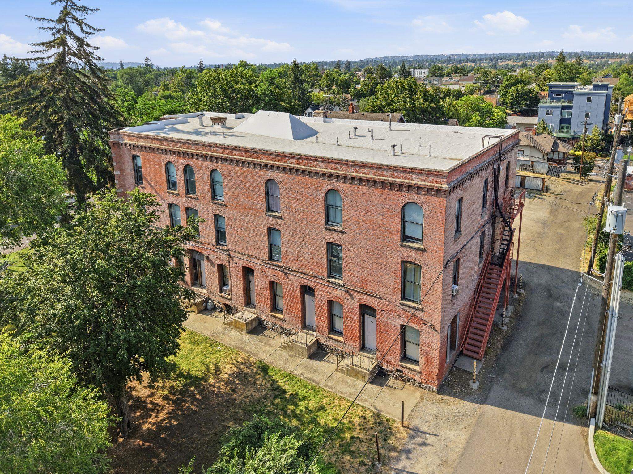 1412 N Post St - Photo 6
