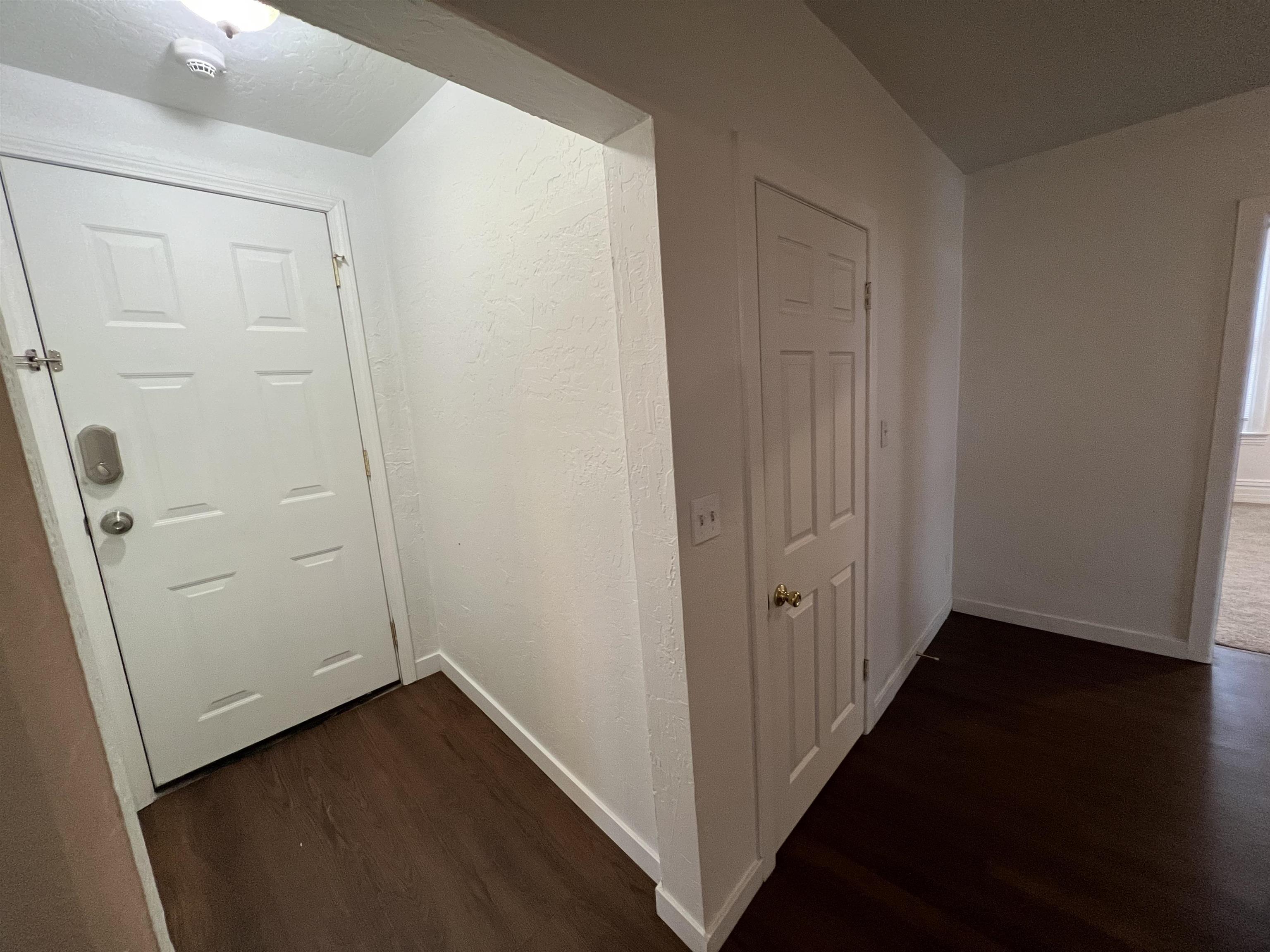 1412 N Post St - Photo 11
