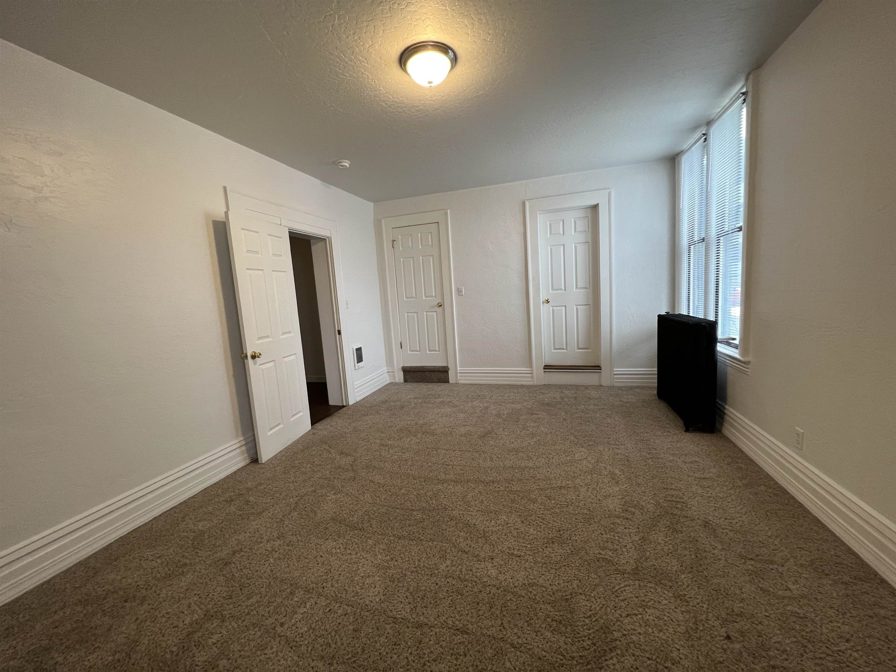 1412 N Post St - Photo 22