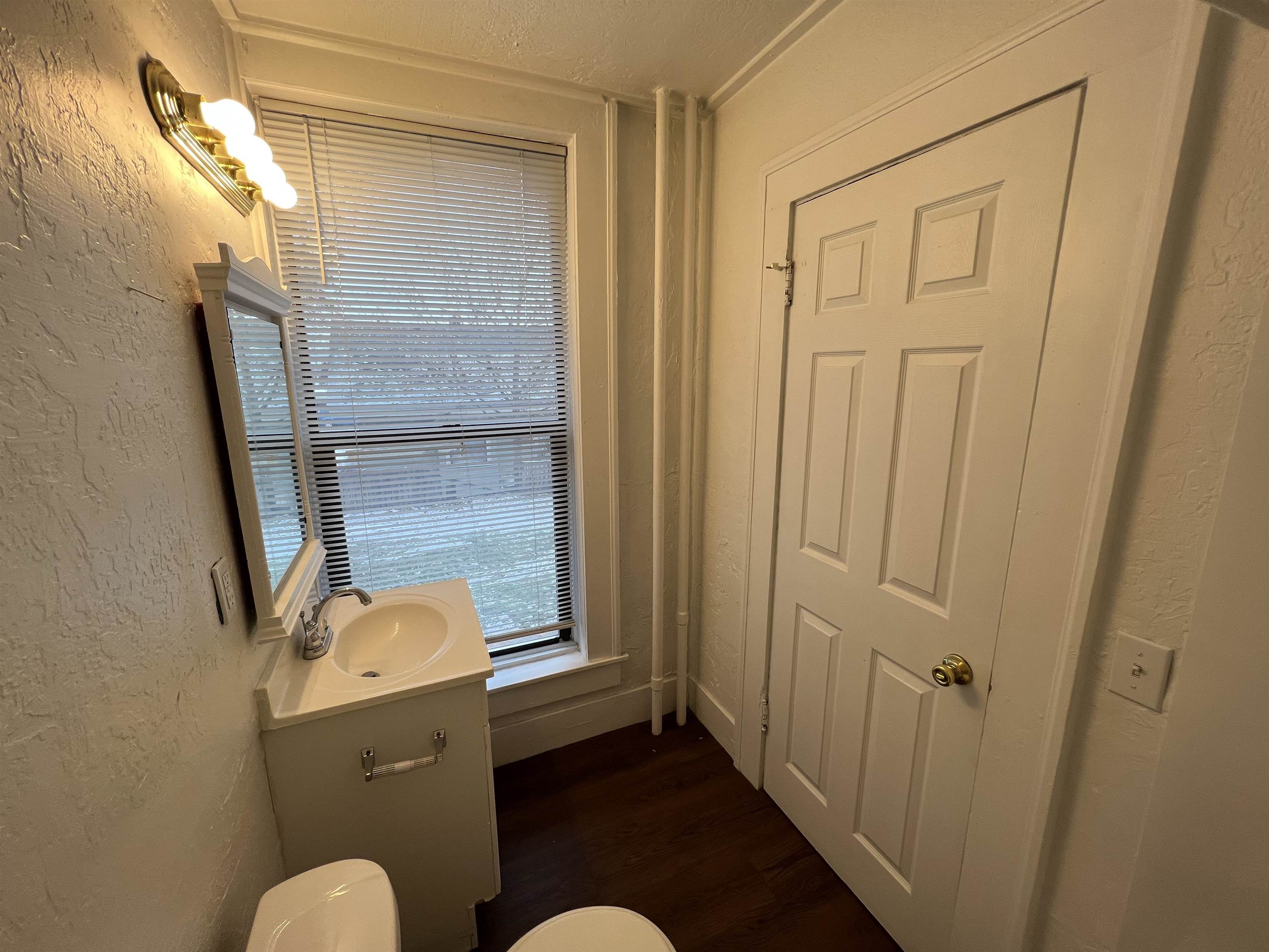 1412 N Post St - Photo 25