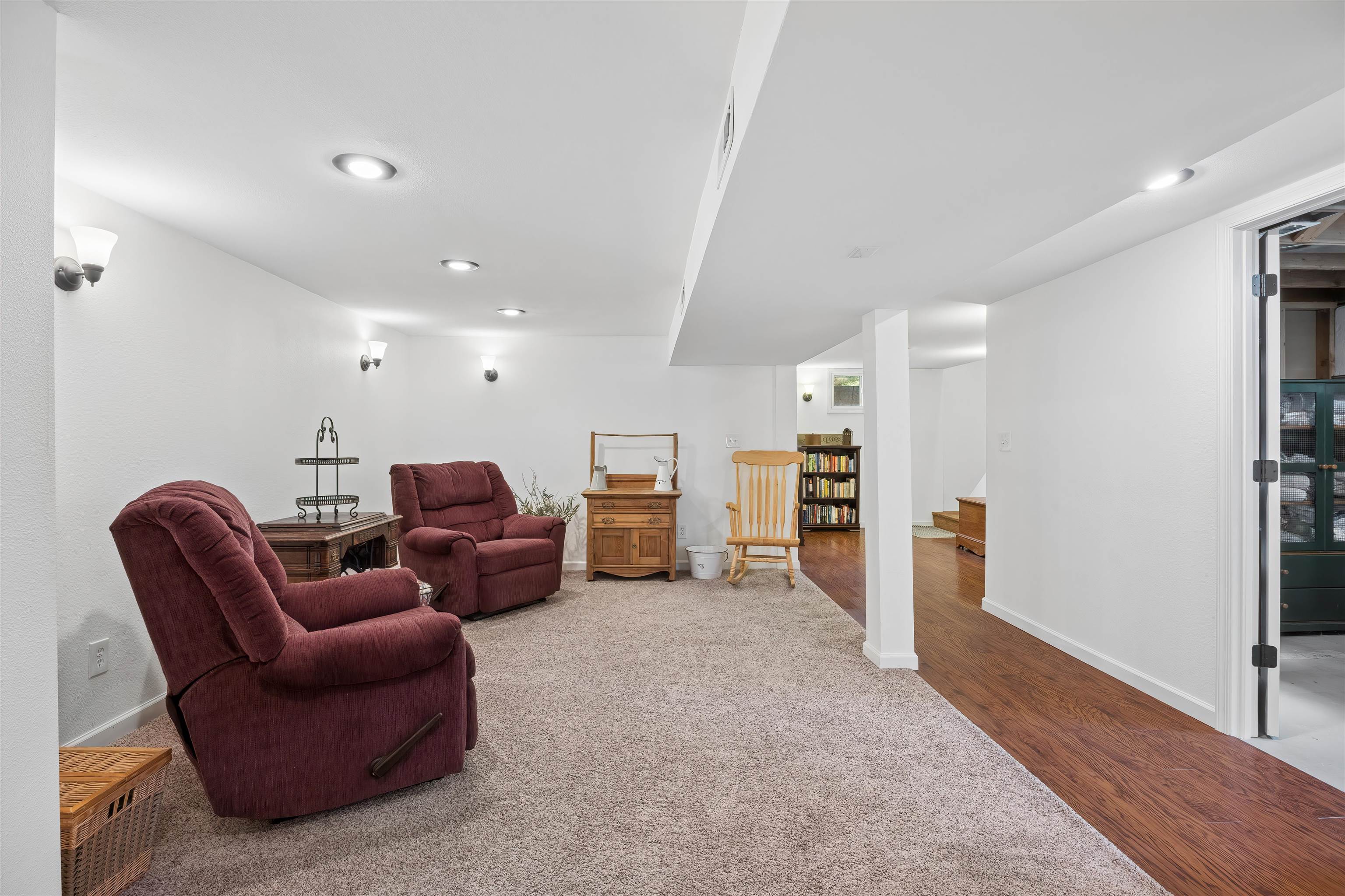5011 W Hoffman Pl - Photo 21
