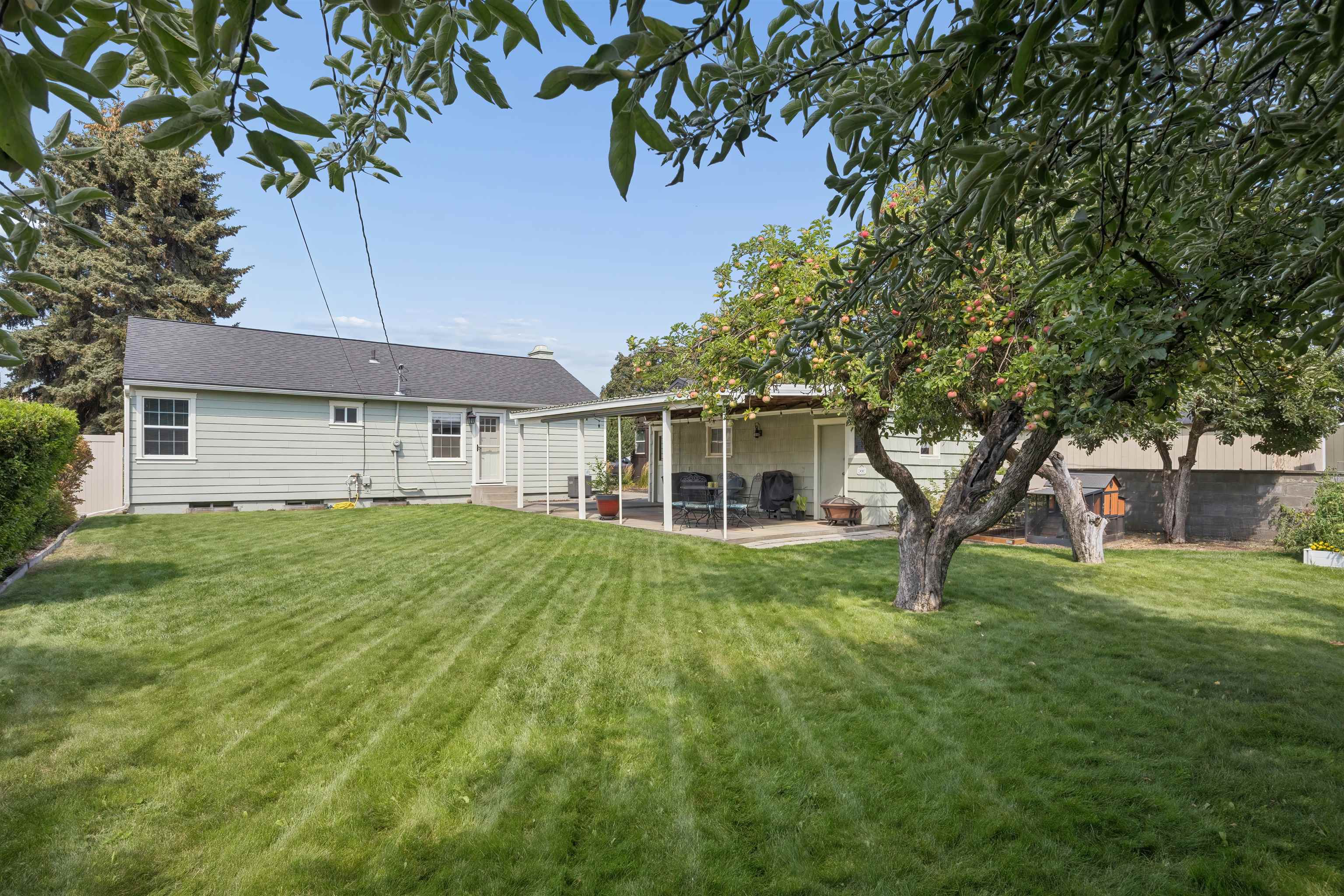 5011 W Hoffman Pl - Photo 29
