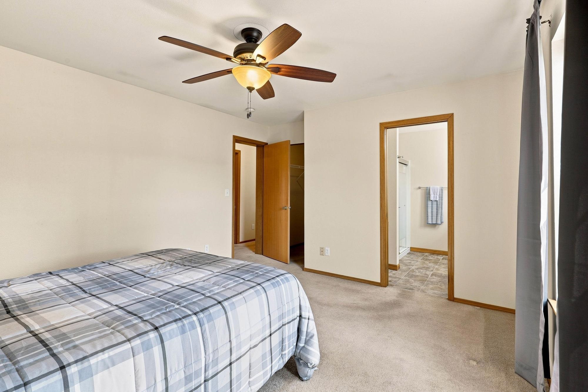 7012 W Burroughs Rd - Photo 14