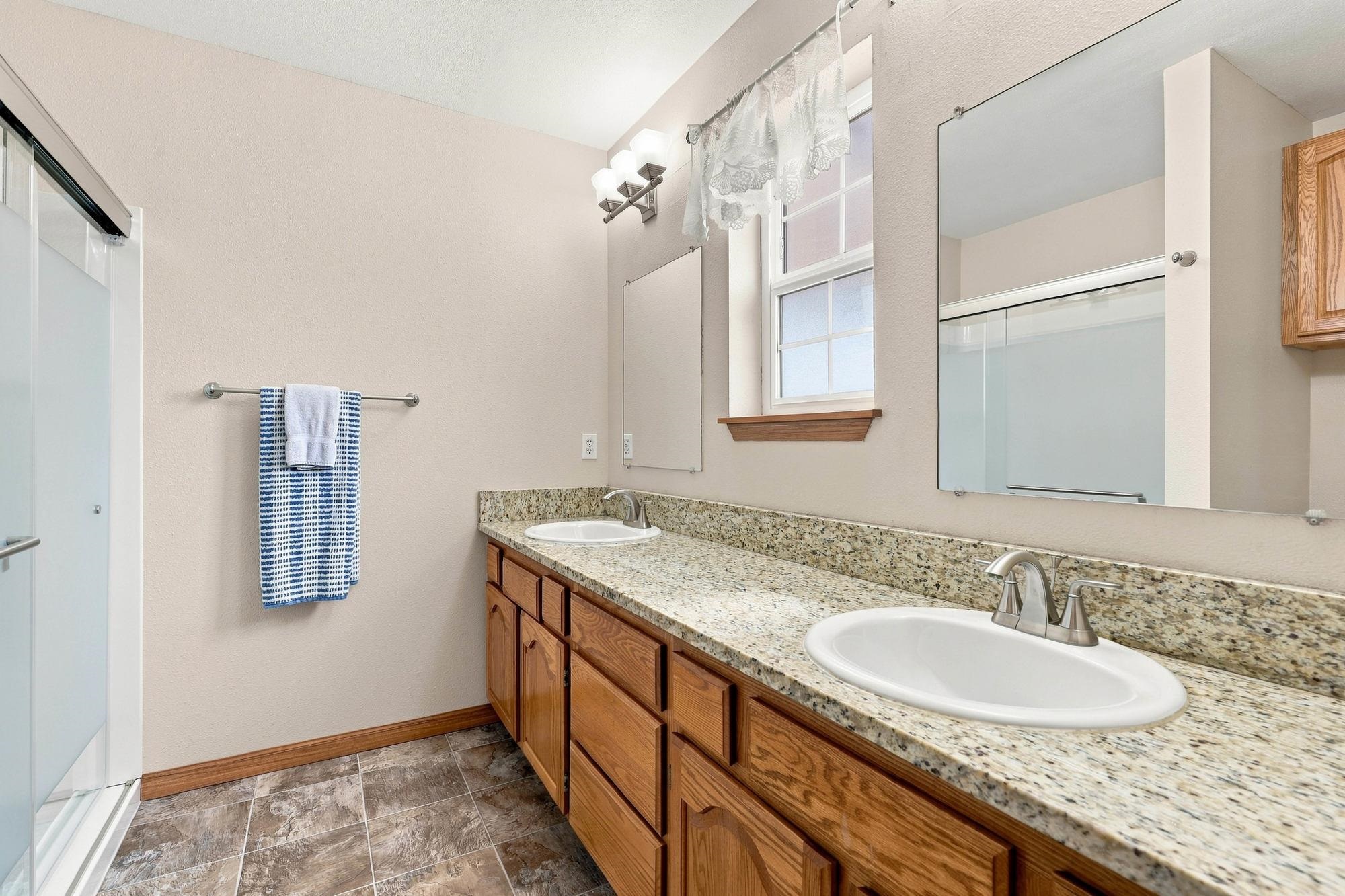 7012 W Burroughs Rd - Photo 15