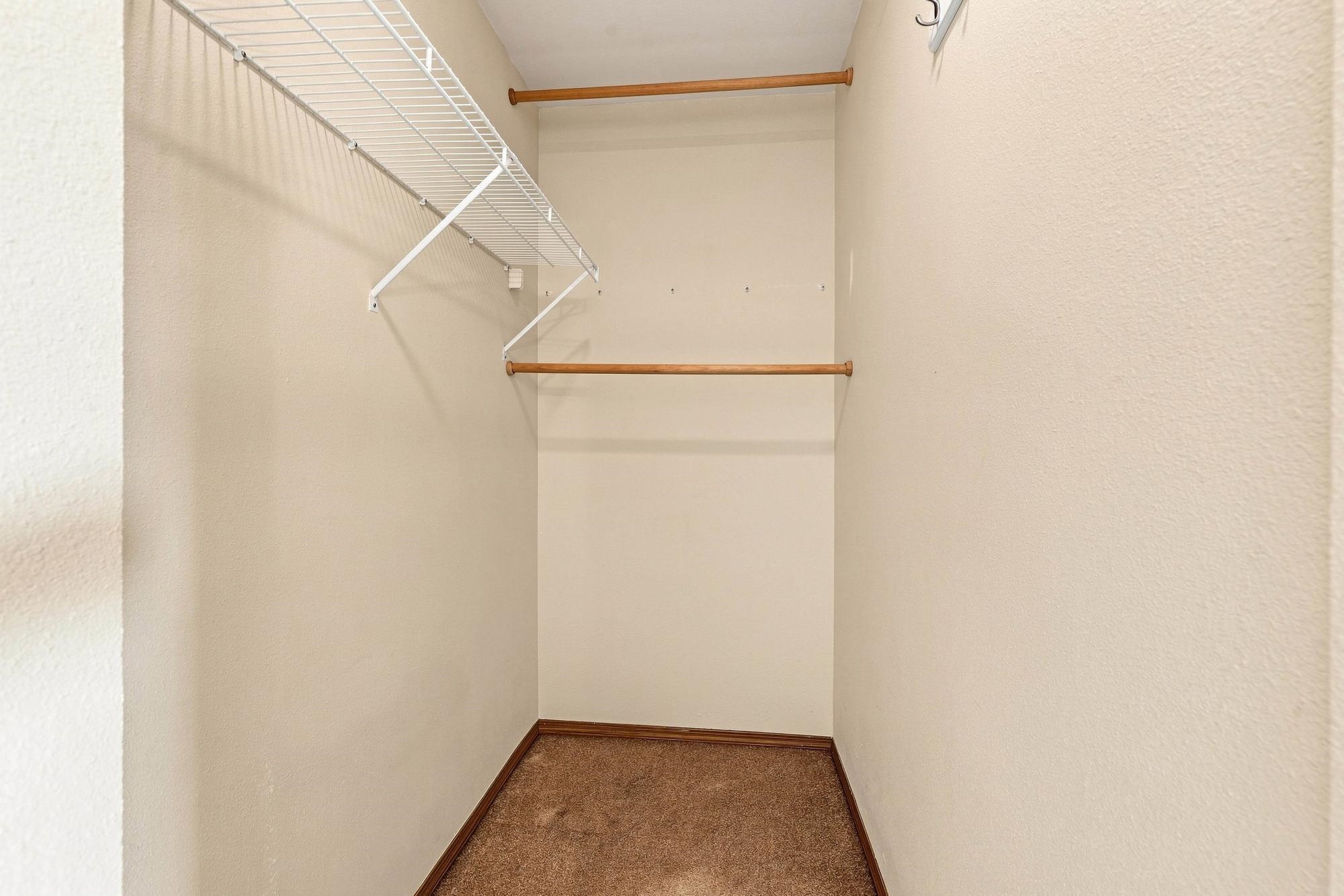 7012 W Burroughs Rd - Photo 17