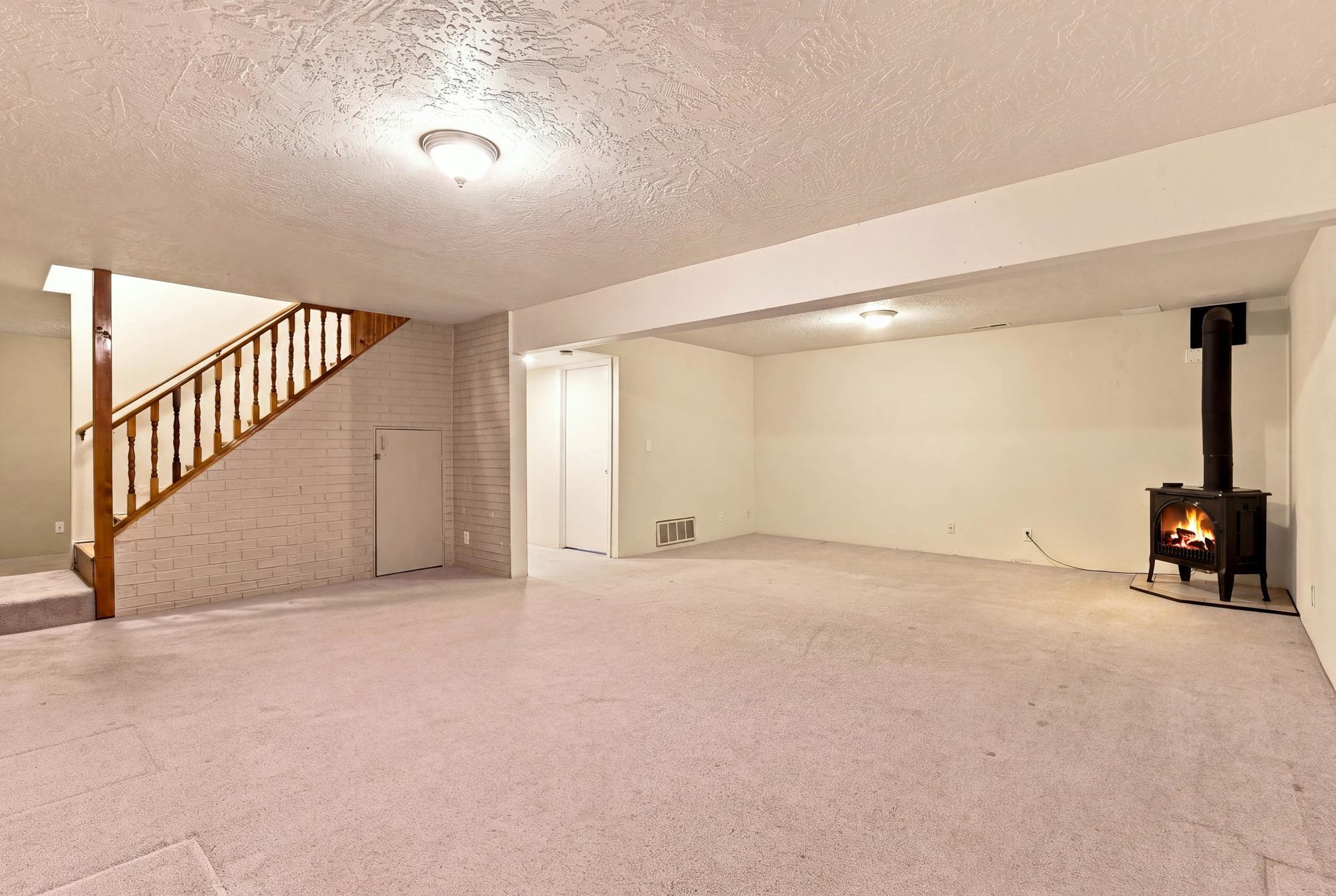 7012 W Burroughs Rd - Photo 22