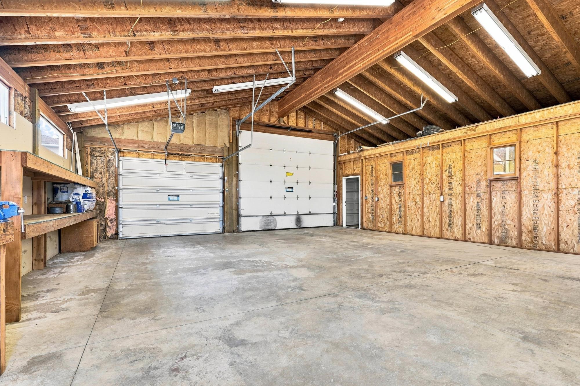 7012 W Burroughs Rd - Photo 31