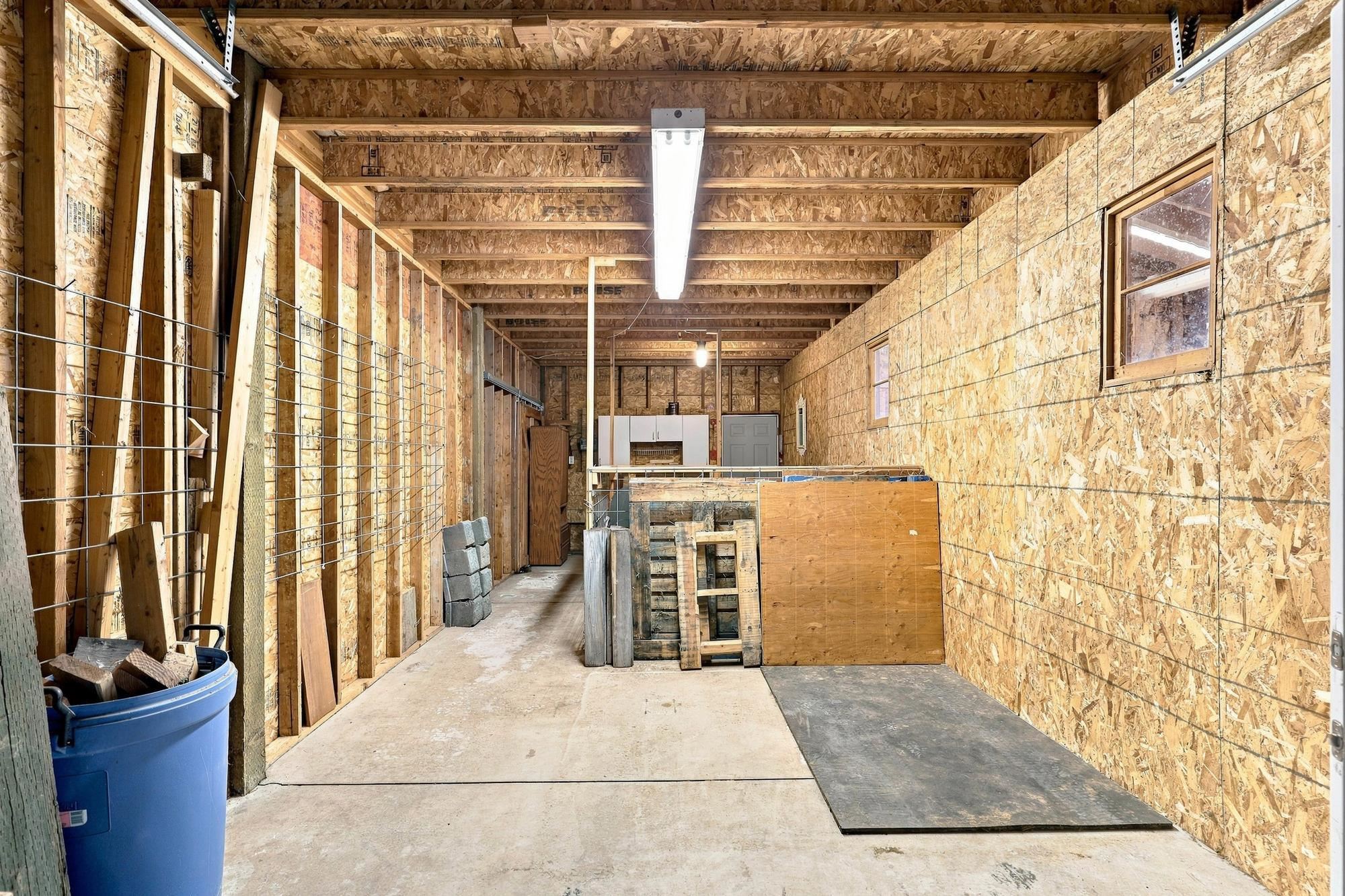 7012 W Burroughs Rd - Photo 32