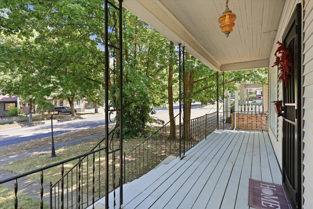 2224 S Grand Blvd - Photo 3