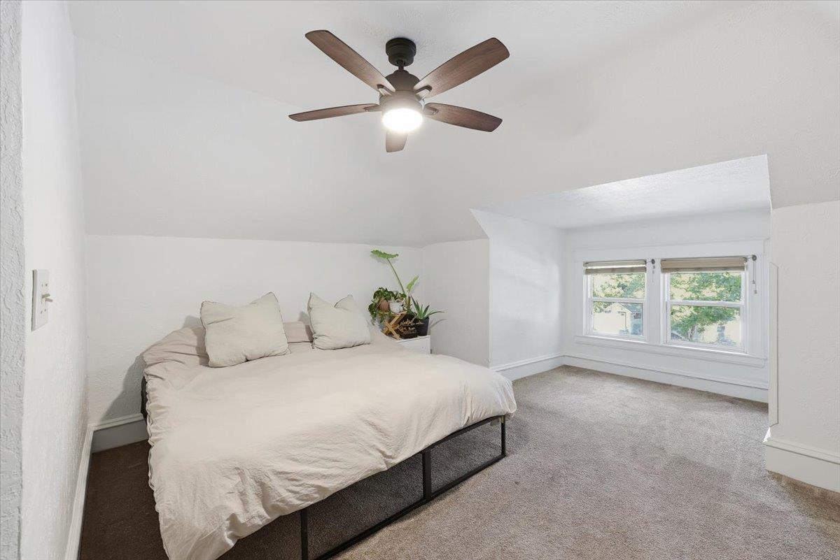 2224 S Grand Blvd - Photo 15