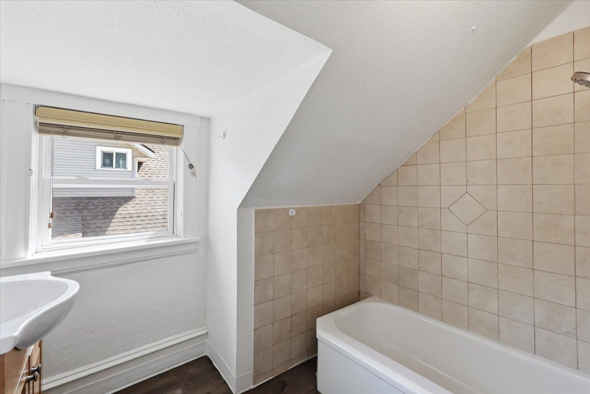 2224 S Grand Blvd - Photo 17