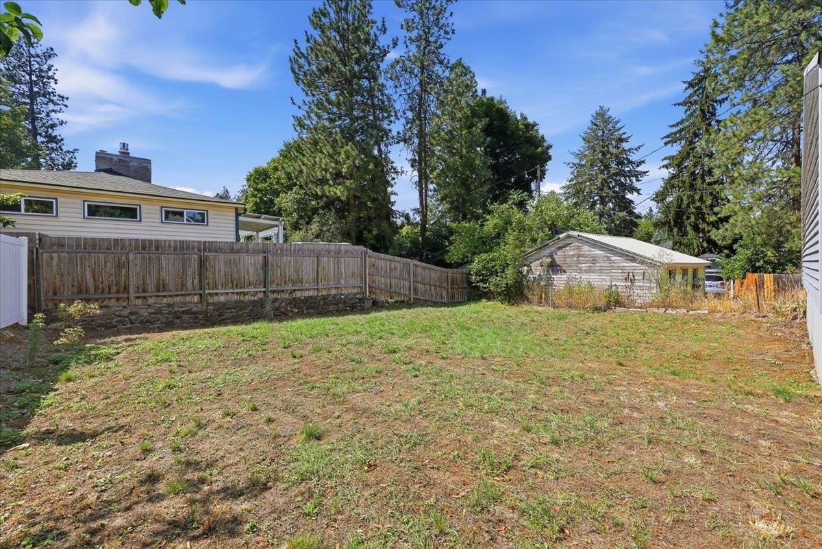 2224 S Grand Blvd - Photo 19