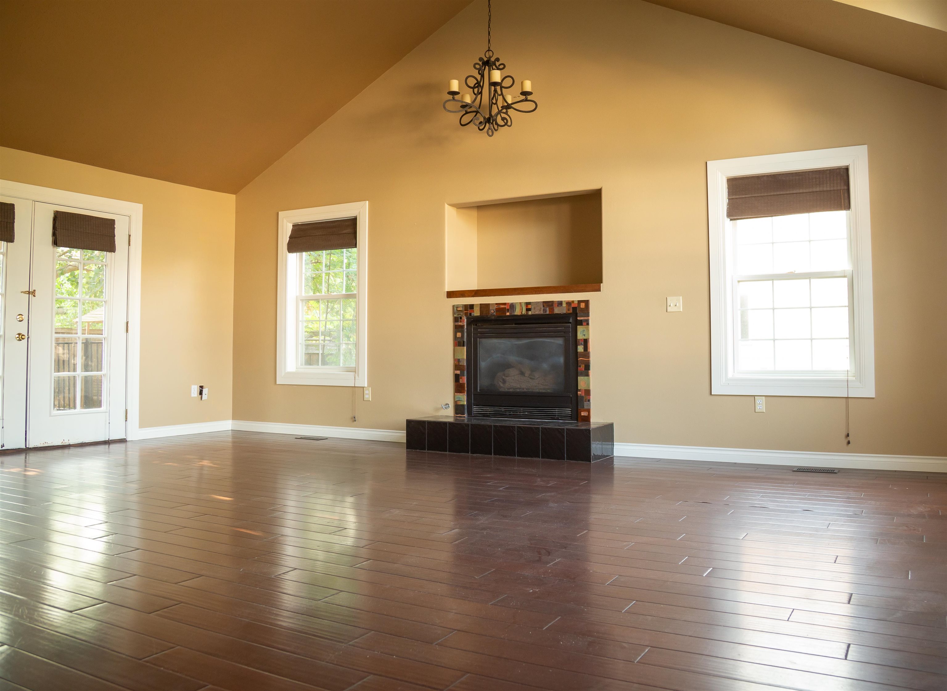 1316 W Maxine Ct - Photo 2