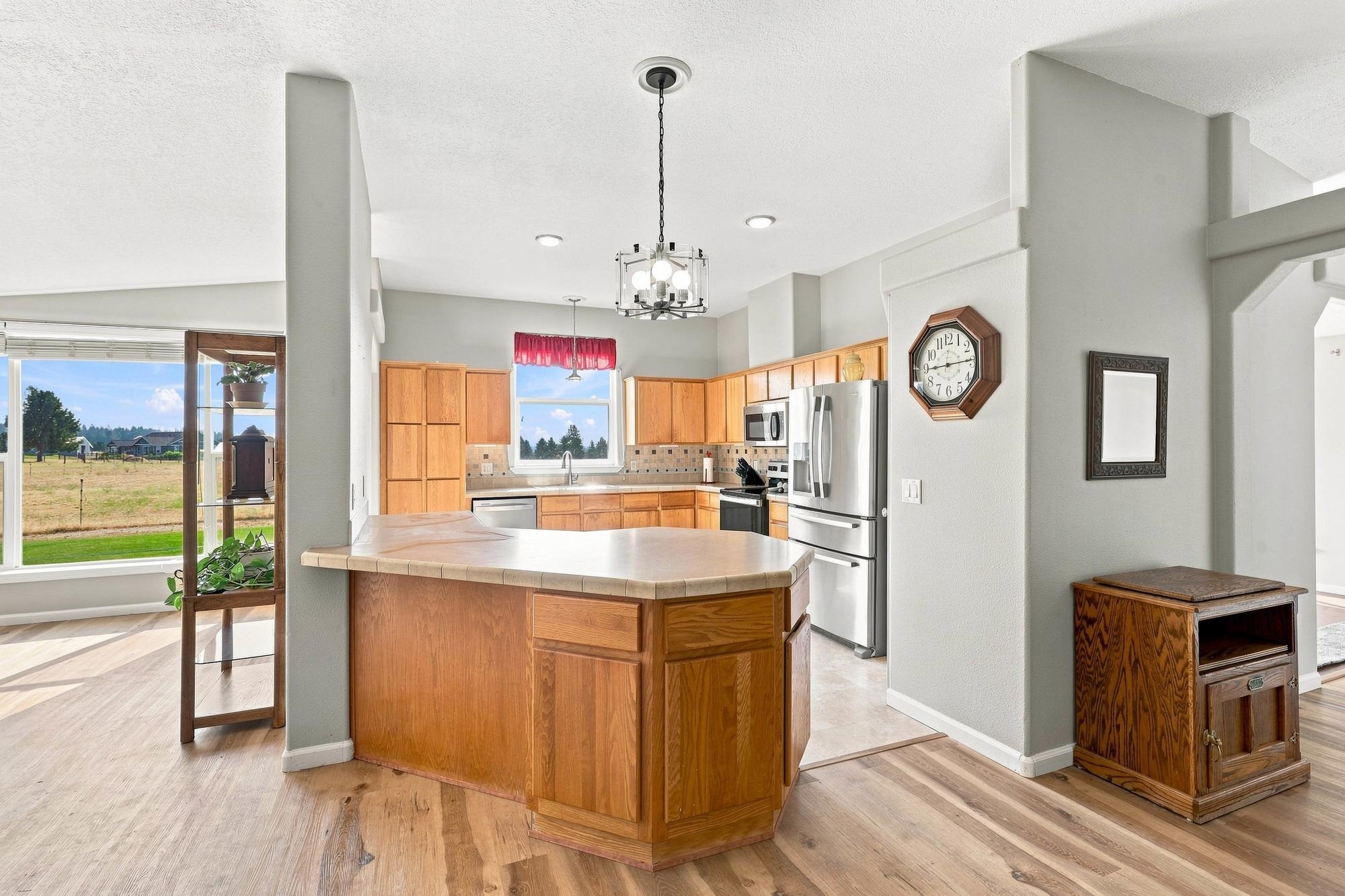 321 E Saltz Ln - Photo 10