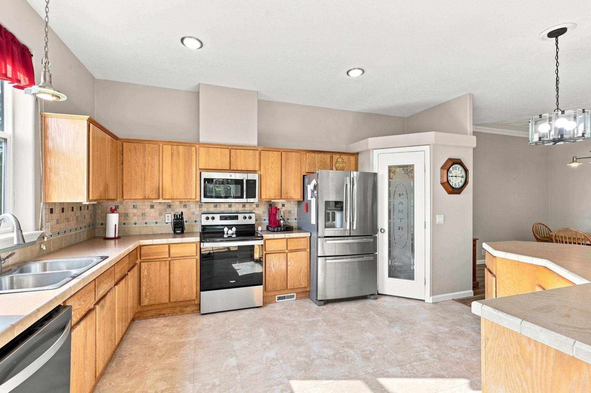 321 E Saltz Ln - Photo 13