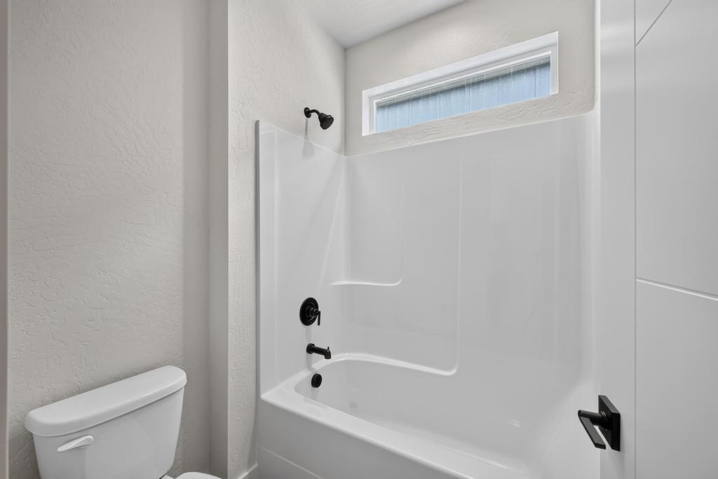 11005 E 36TH Dr - Photo 40