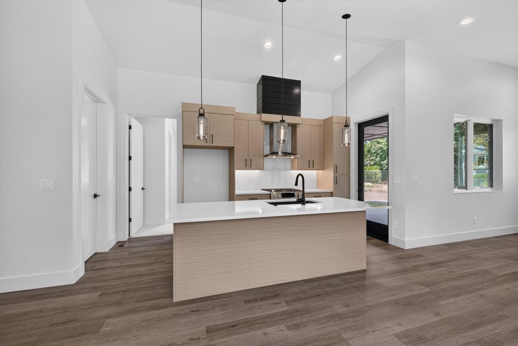 11005 E 36TH Dr - Photo 20