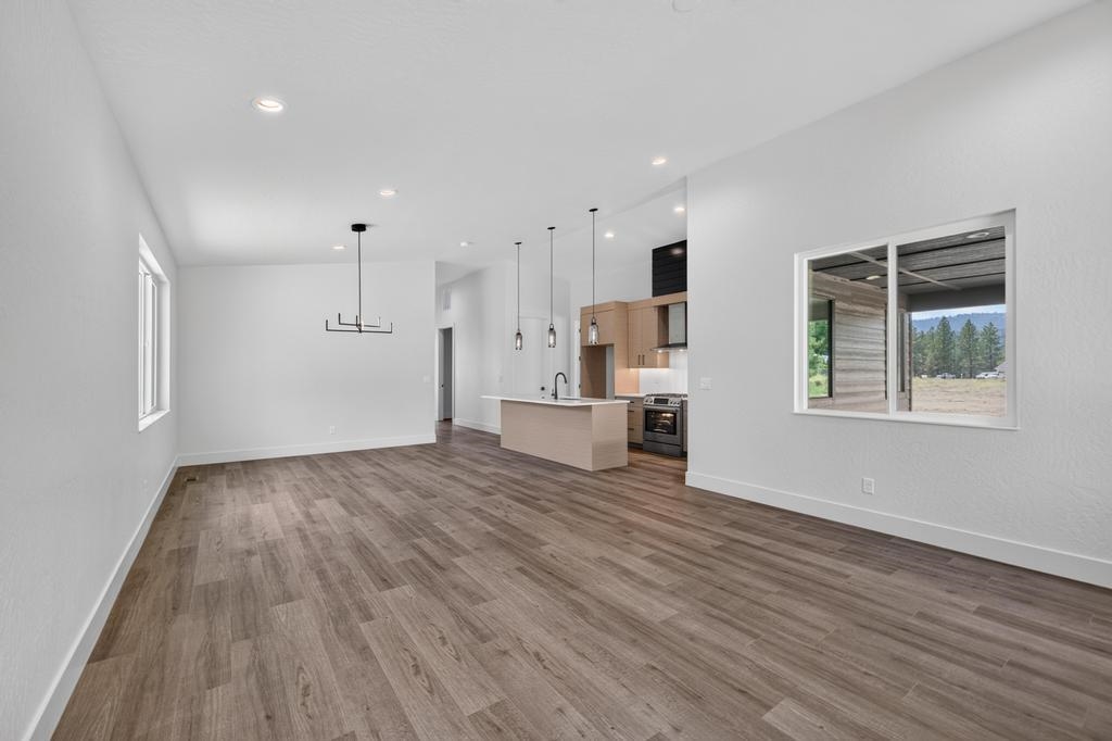 11005 E 36TH Dr - Photo 29