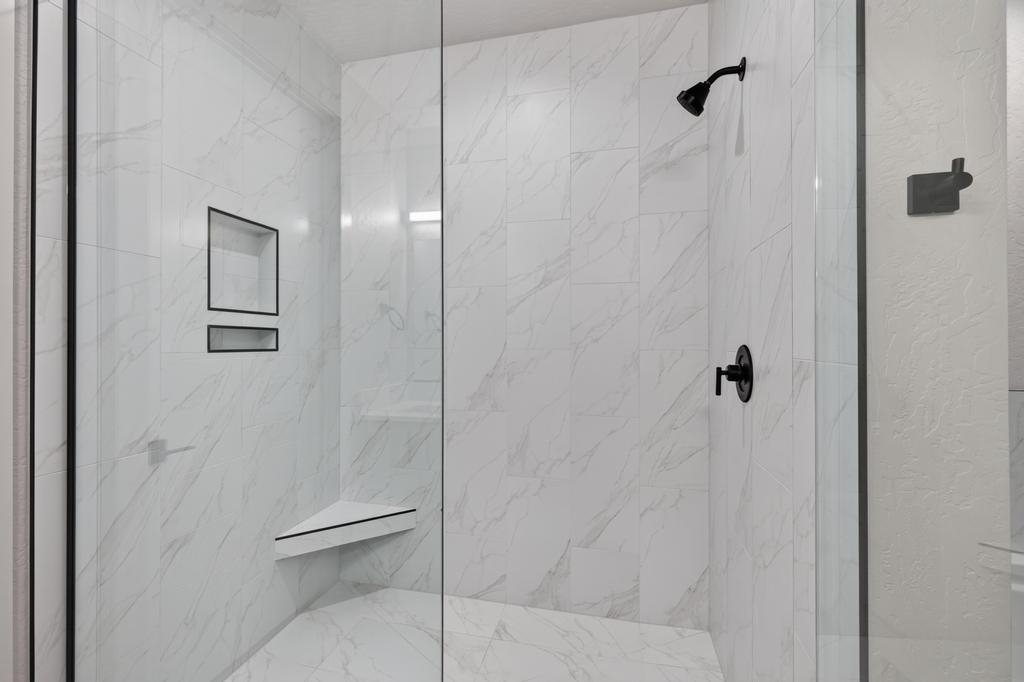 11005 E 36TH Dr - Photo 36