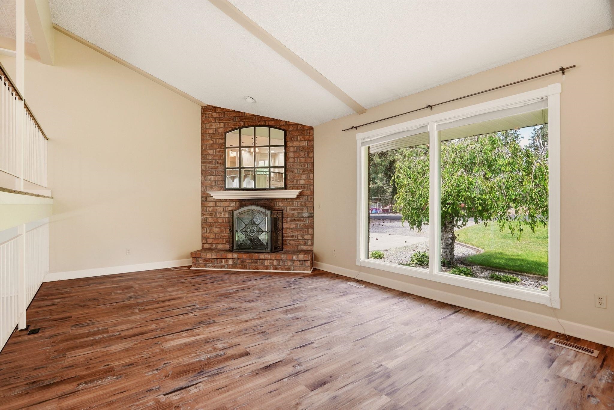 6404 E 17th Ave - Photo 13