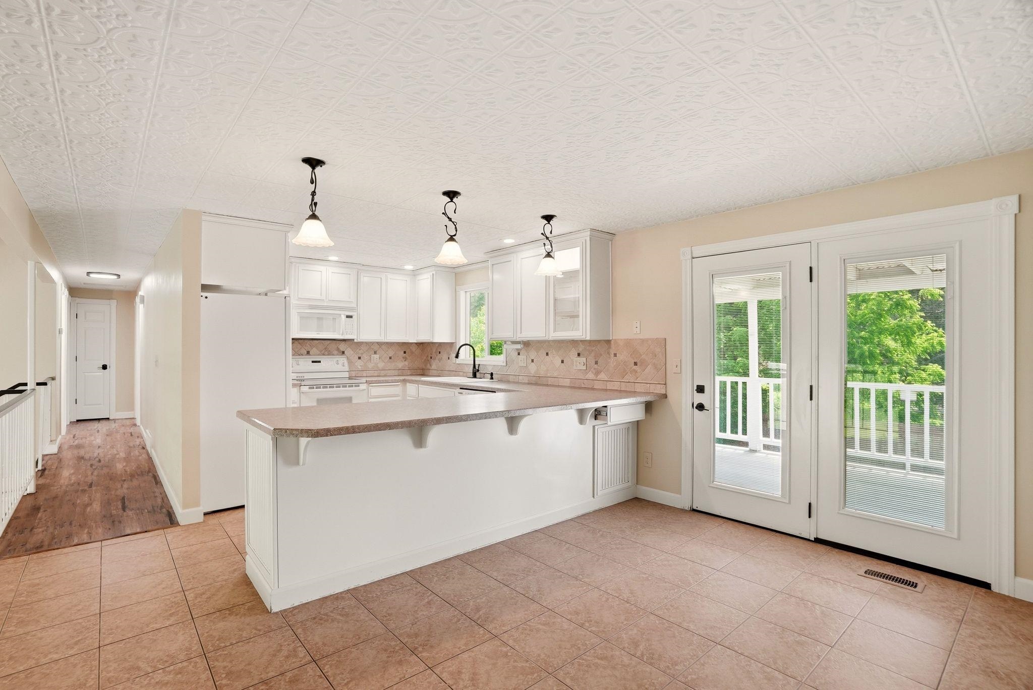 6404 E 17th Ave - Photo 15