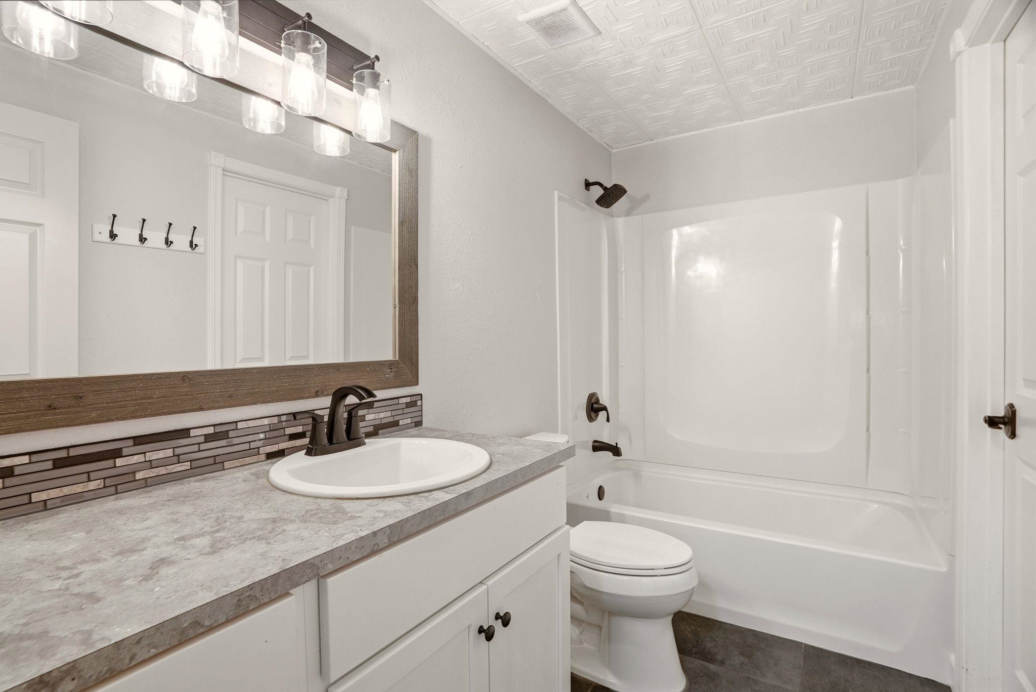 6404 E 17th Ave - Photo 23