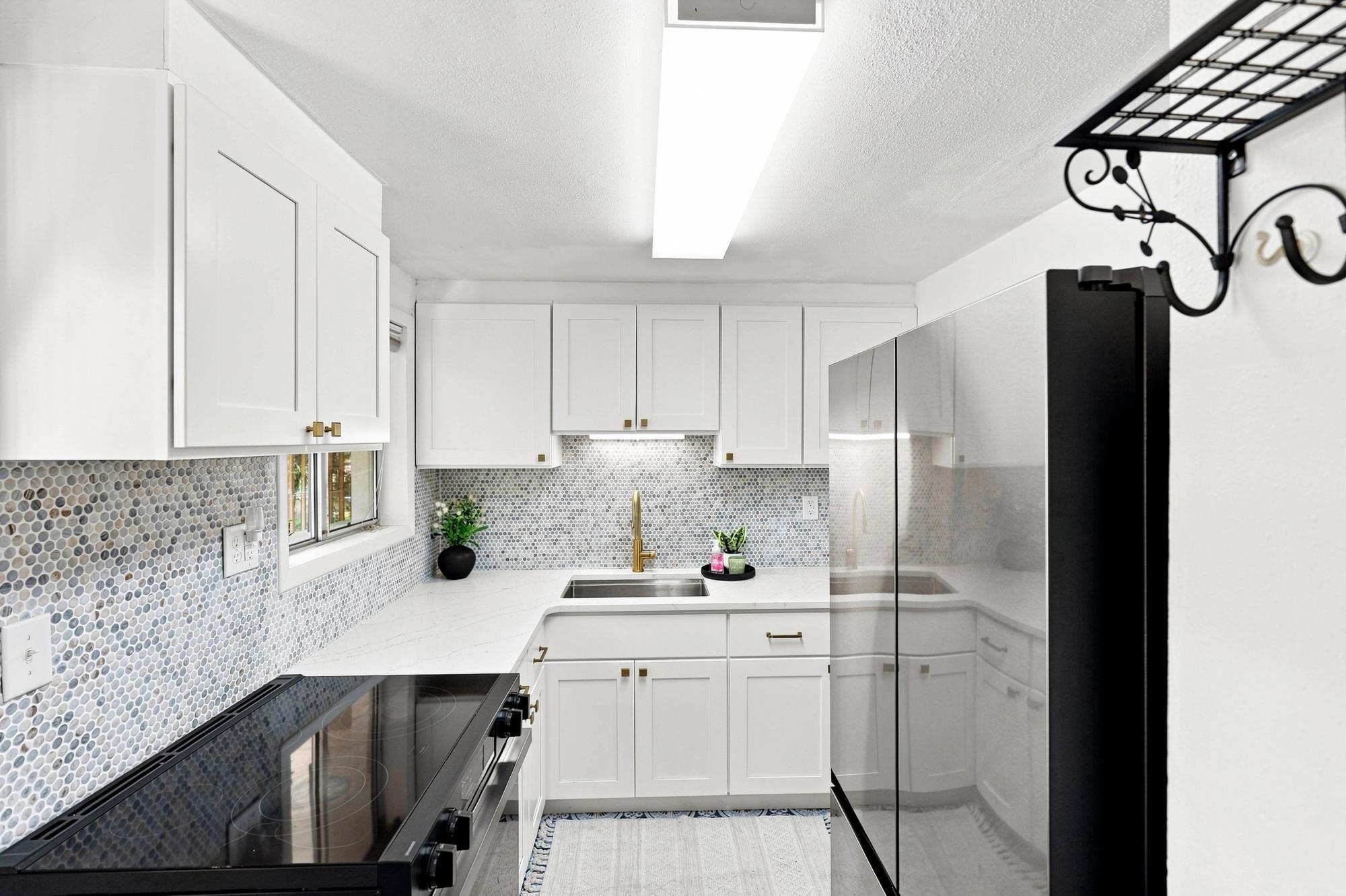 2307 W Broad Ave - Photo 8