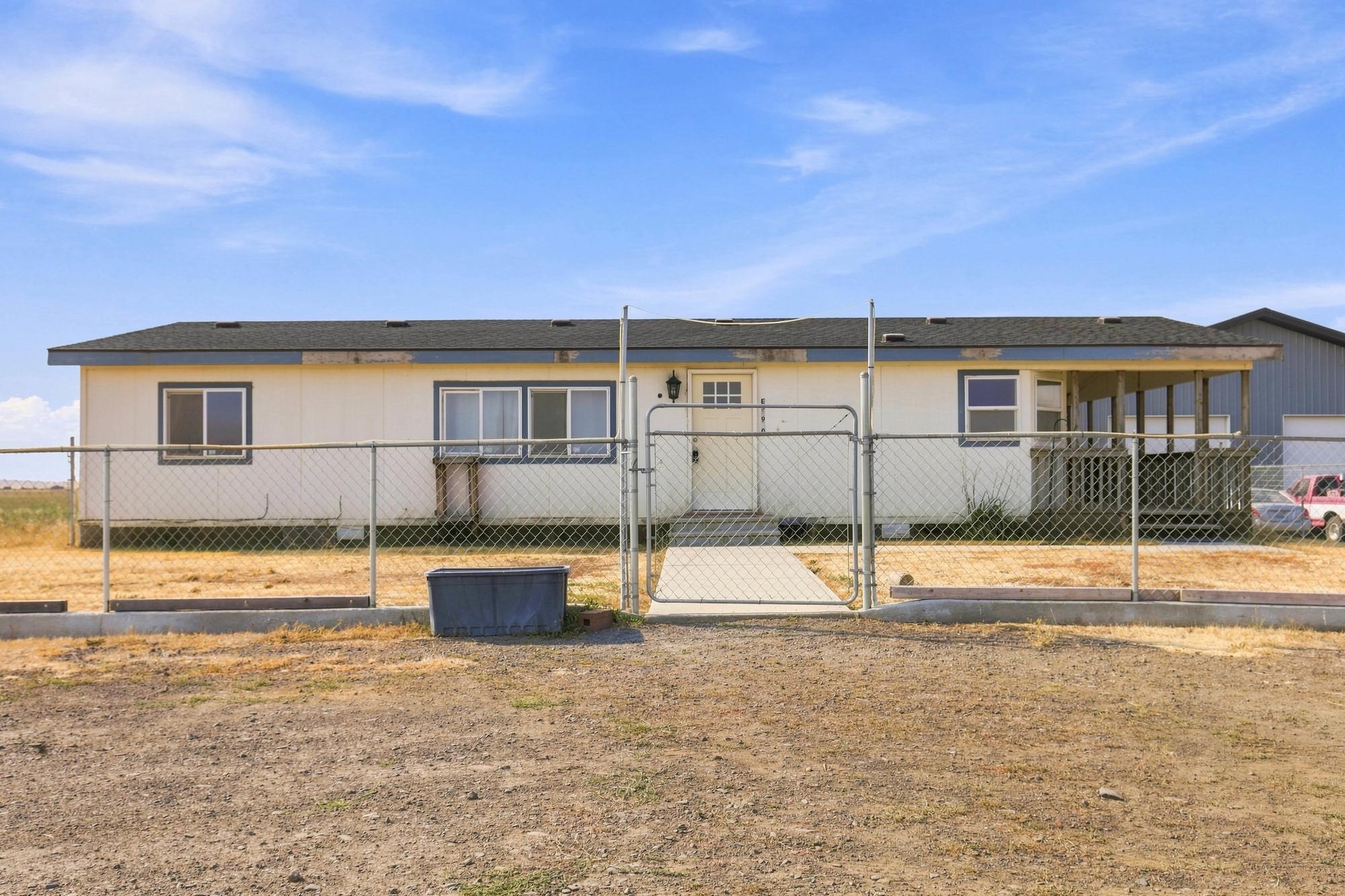52900 E Bisson Rd - Photo 1