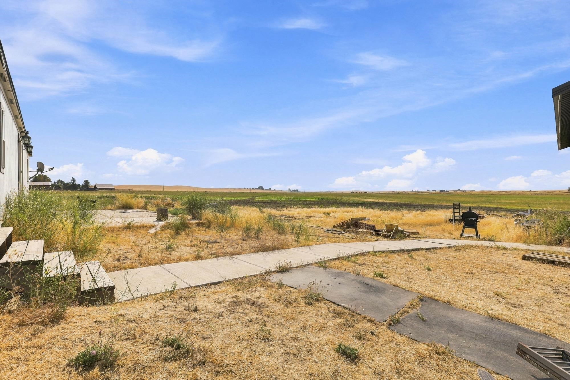 52900 E Bisson Rd - Photo 22