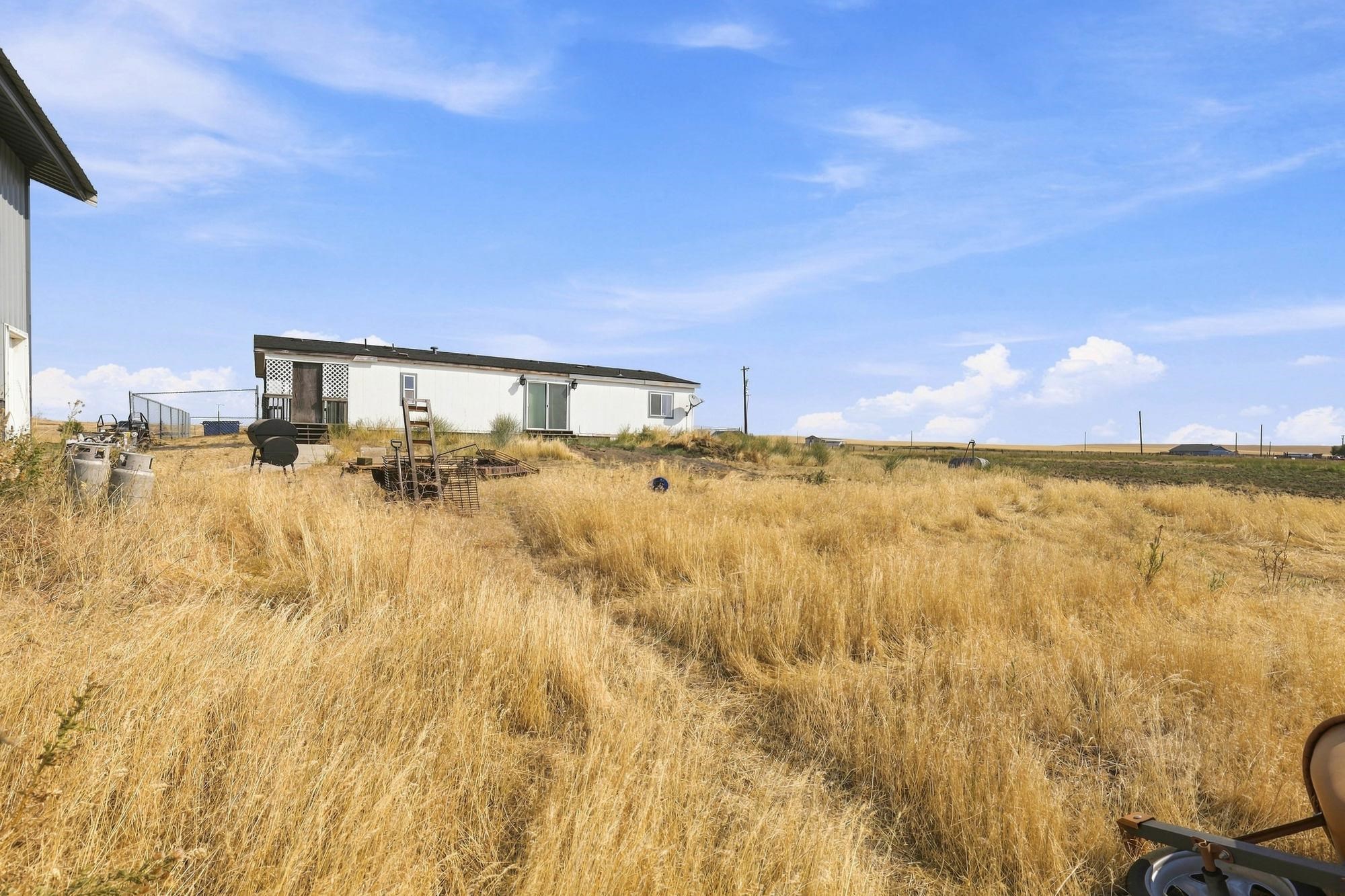 52900 E Bisson Rd - Photo 23